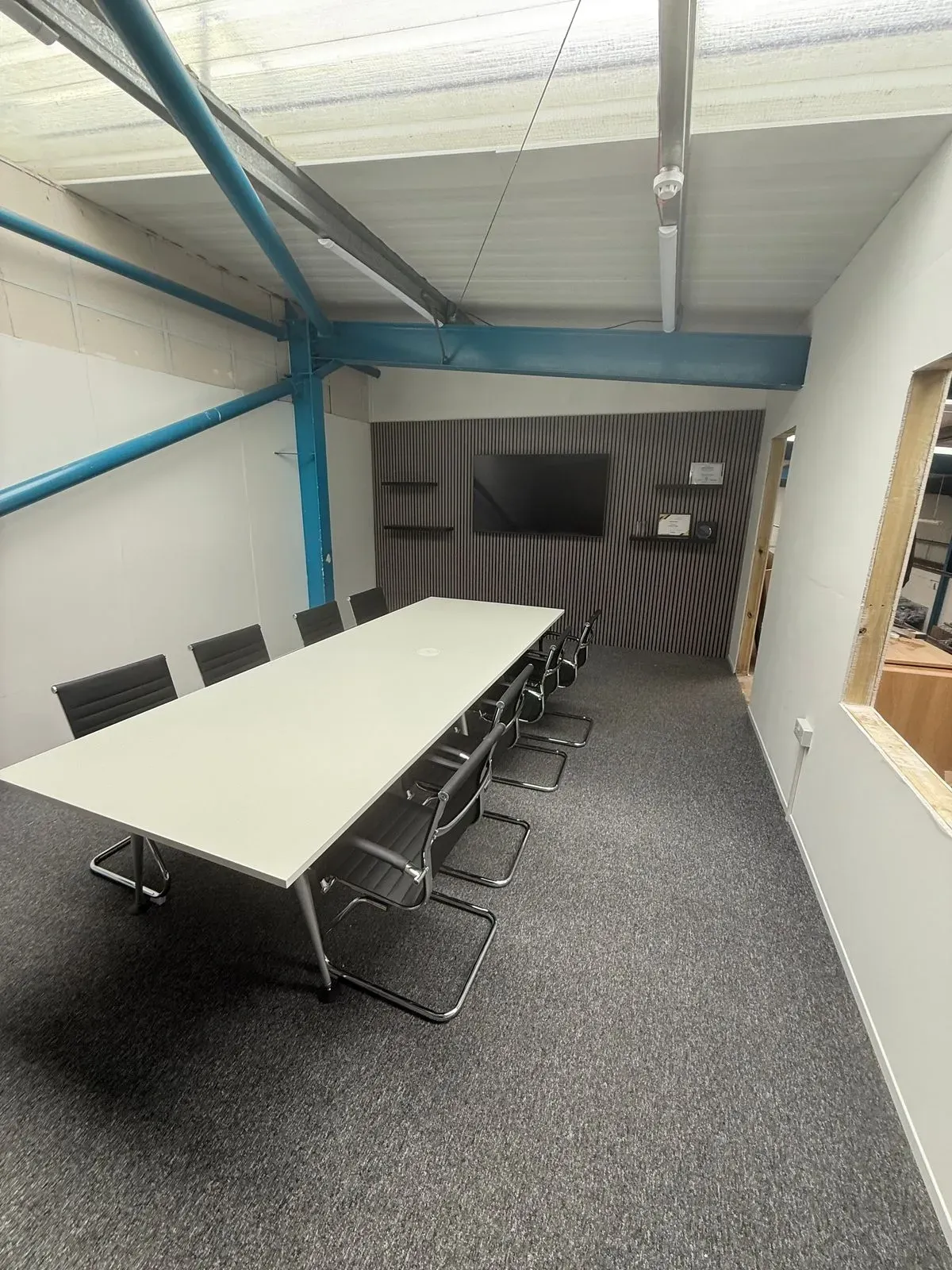 Gallery image 0