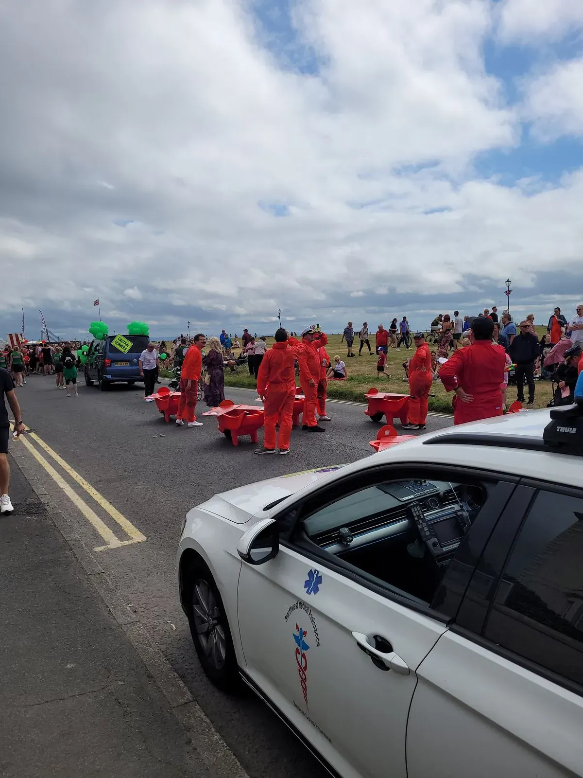 Medical standby services at public gatherings image background image