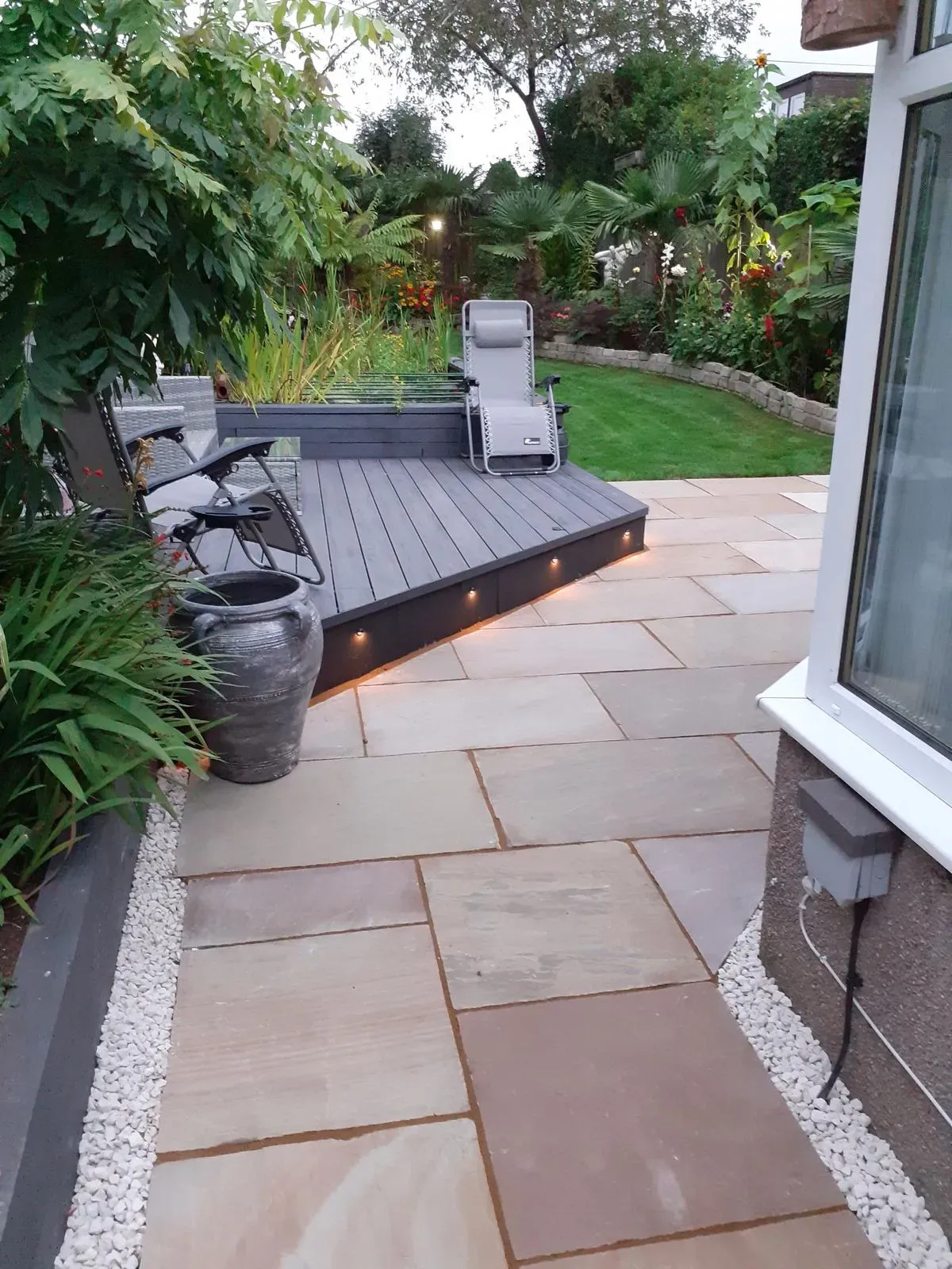 Landscape Gardening background image