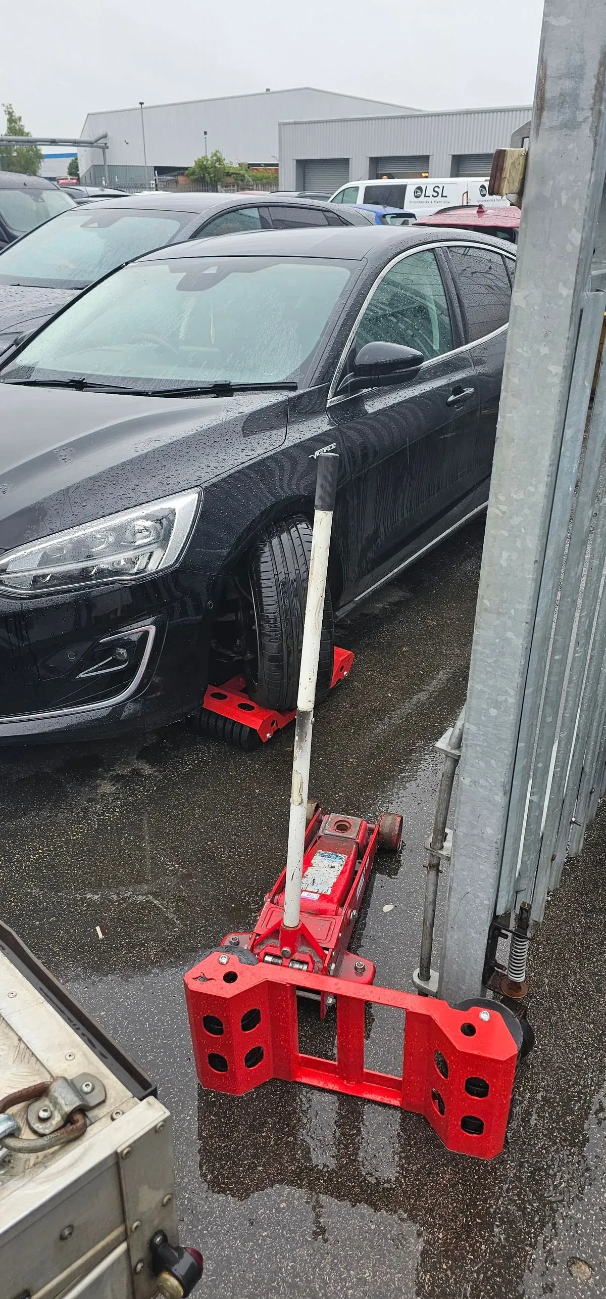 Roadside Assistance image background image
