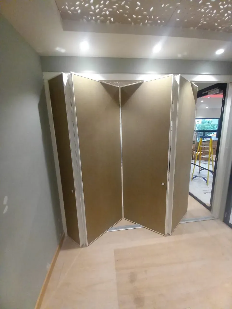 Descriptive text for the image