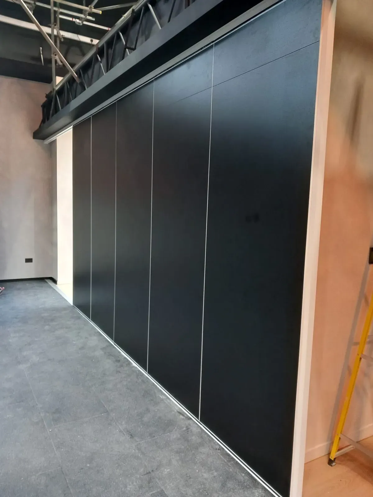 Descriptive text for the image