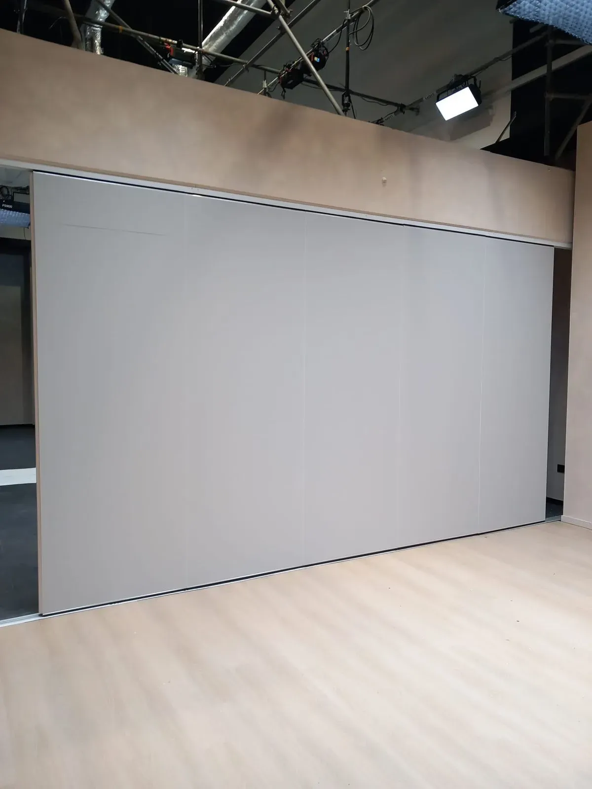 Descriptive text for the image