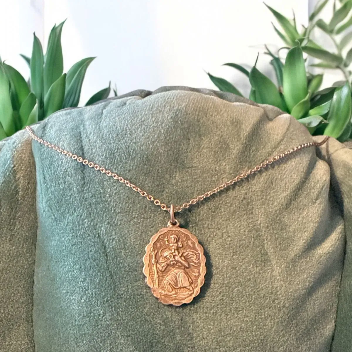 8219830379288-2vlscw3m084fn1olcsjry8-George-Jensen-St-Christopher-pendant thumbnail image