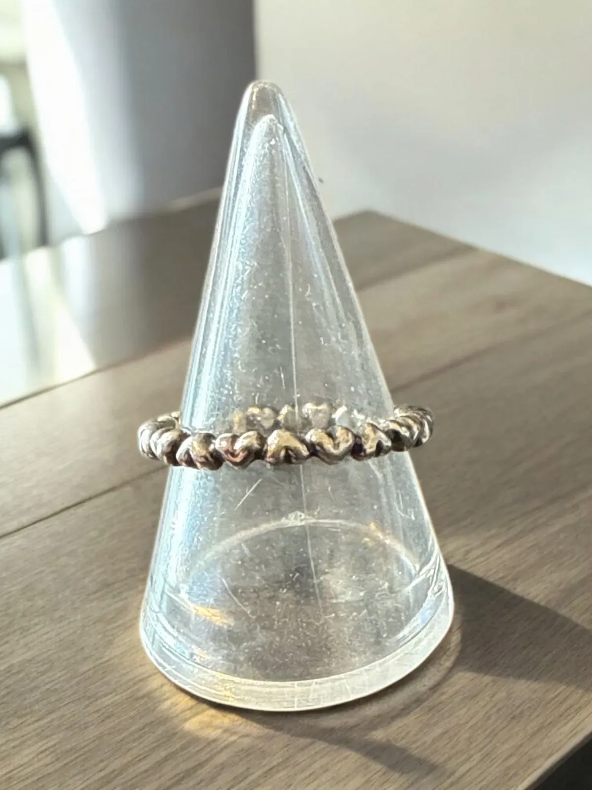 8219835264622-usyzkzo18dl8eiuvwi541r-Pandora-heart-stacker-ring thumbnail image