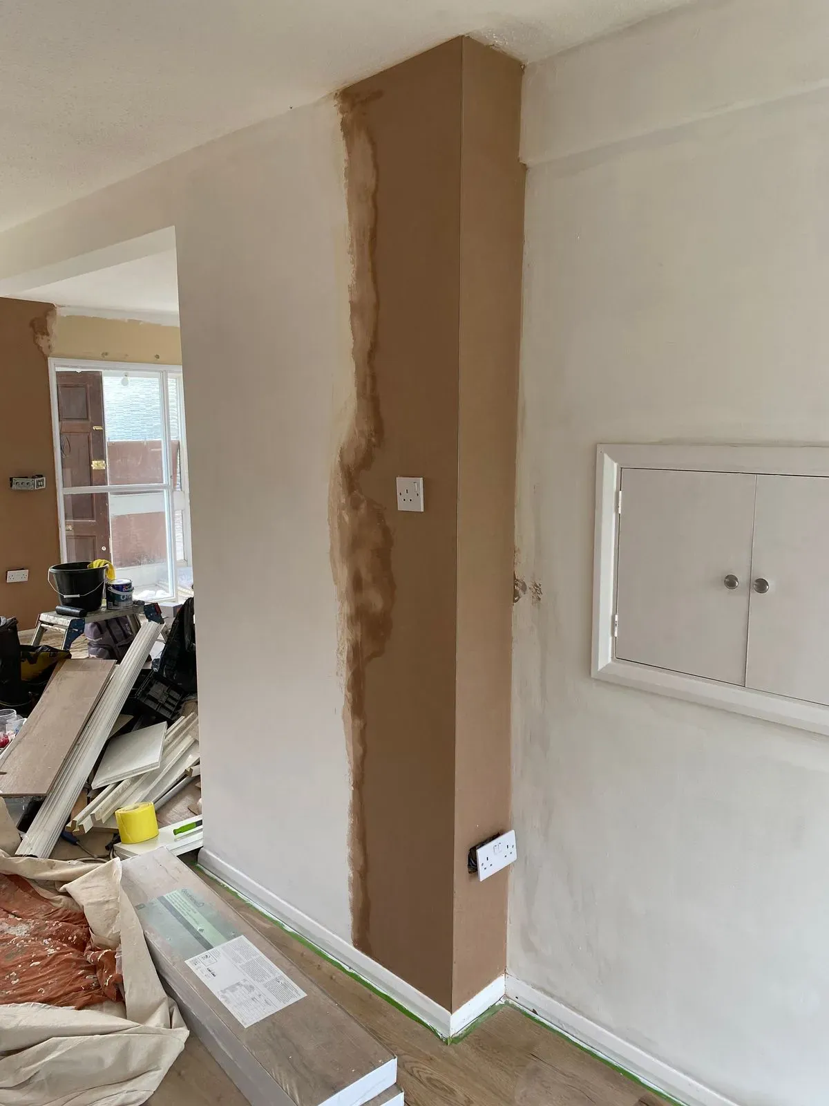 Wall Repair image background image