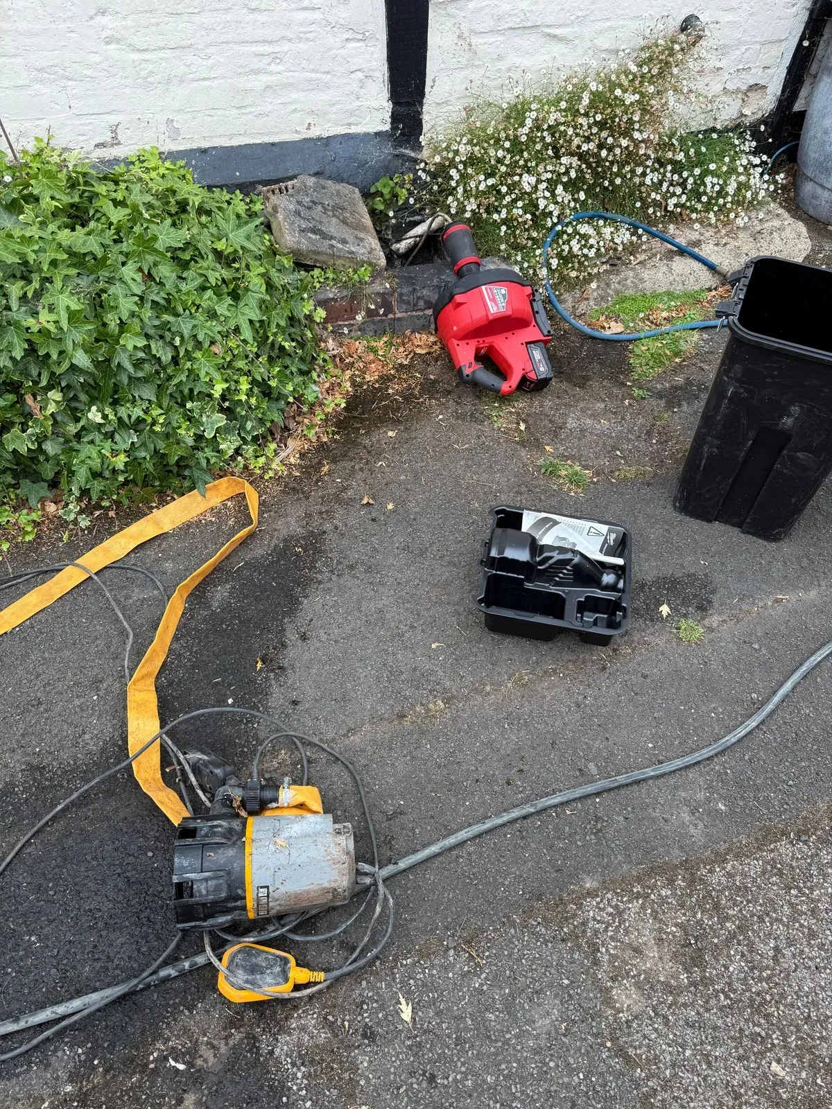 Blocked Drain Clearance image background image