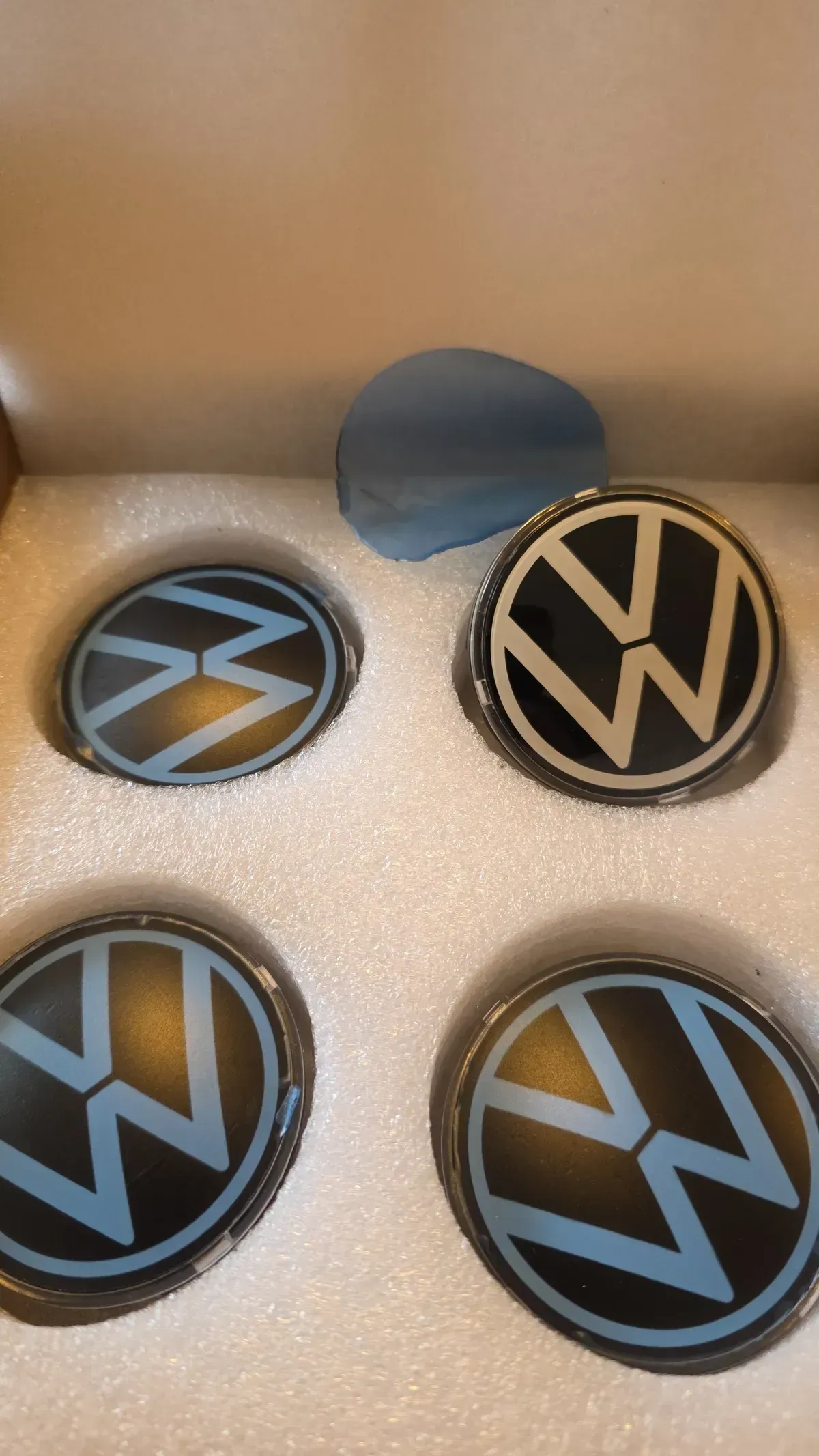 8223125996266-xslucb5c1abx9aj4bap9x-vw thumbnail image