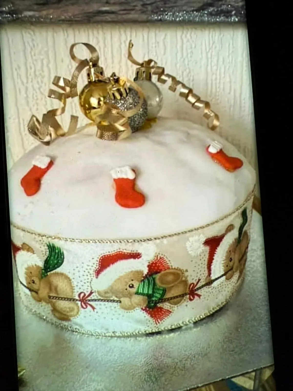 8226836229795-wz8u3hk7uujbf12rdrqs-cake4 collection background image