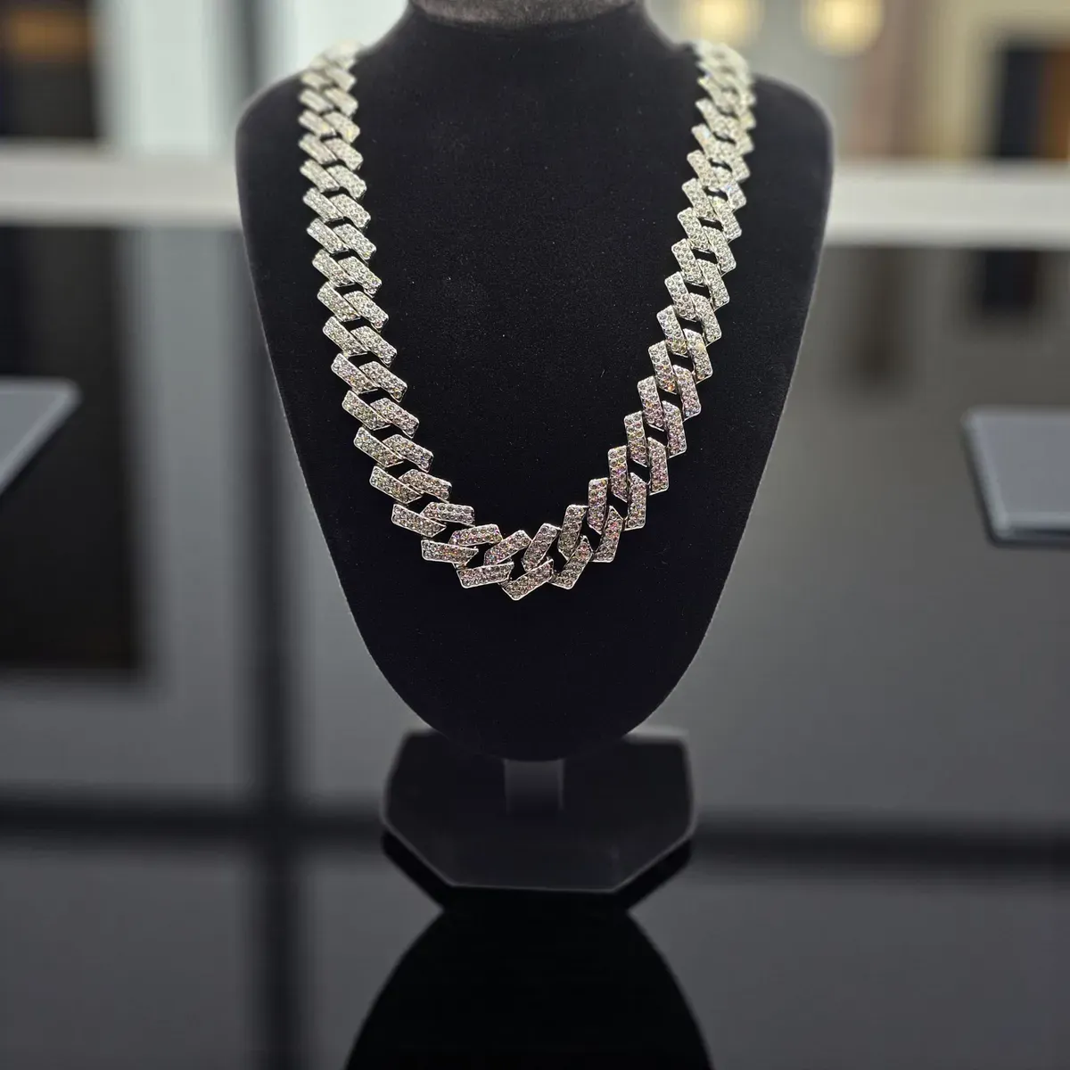 20250920-195101 thumbnail image