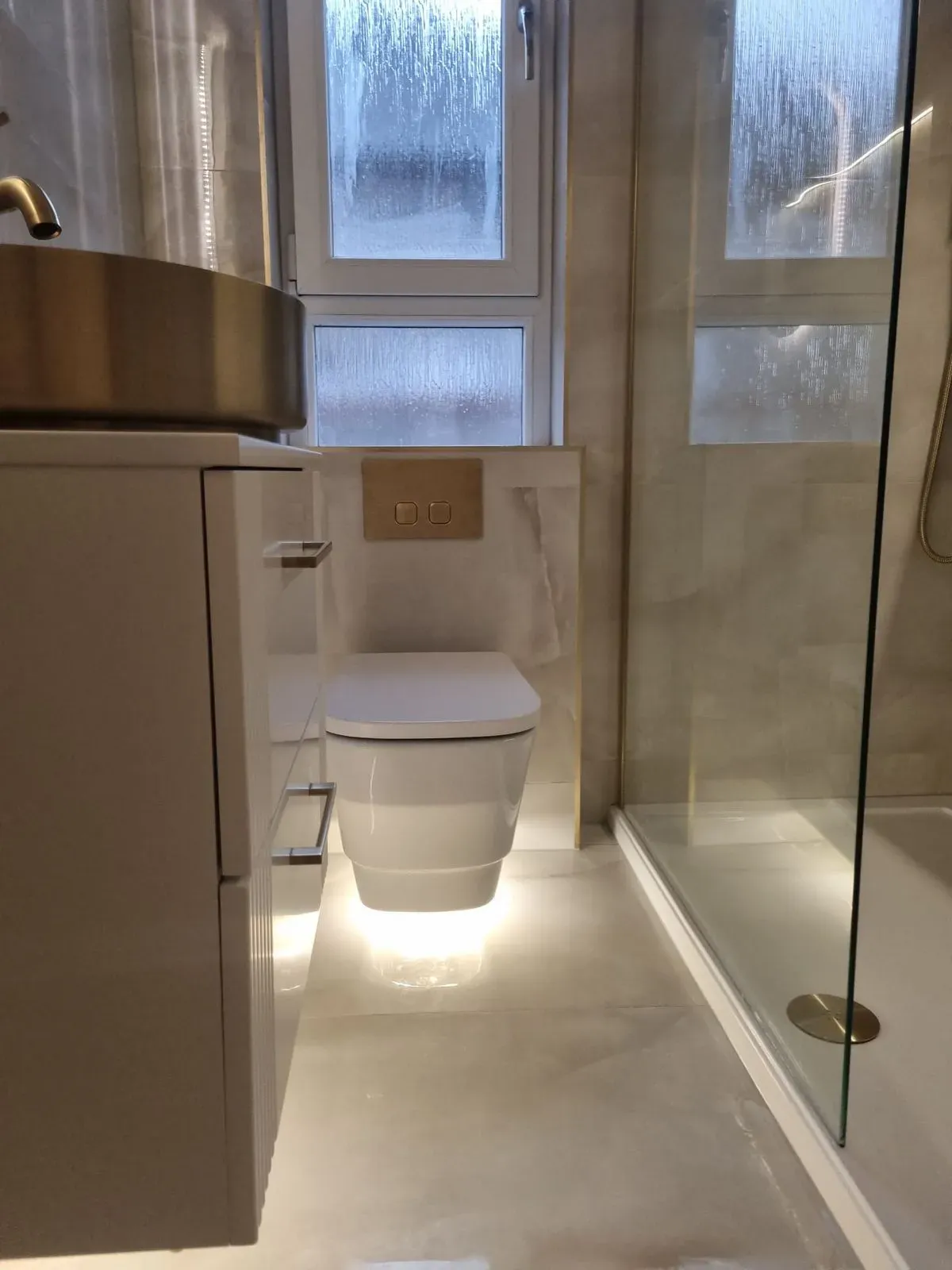 Descriptive text for the image