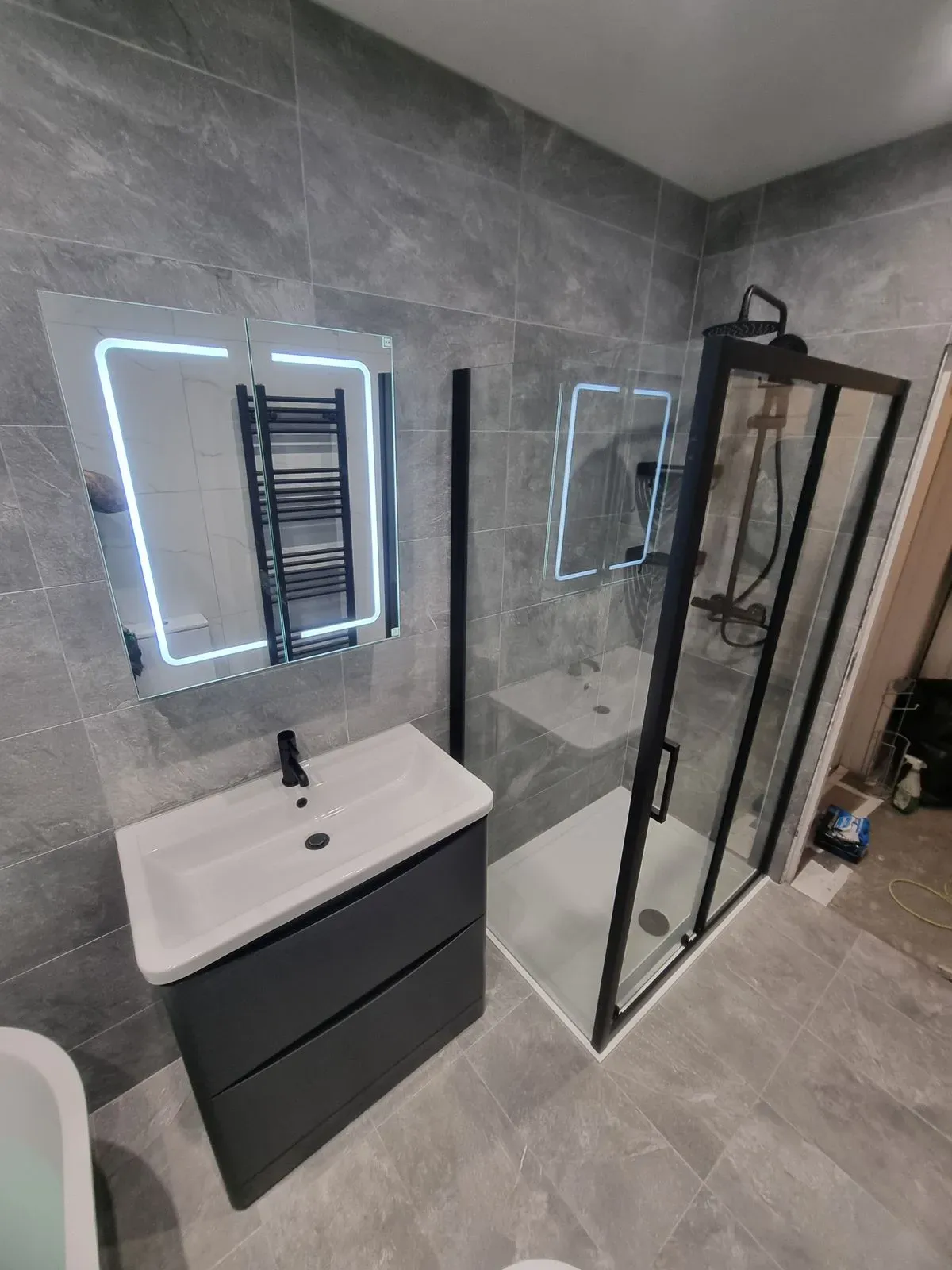 Descriptive text for the image