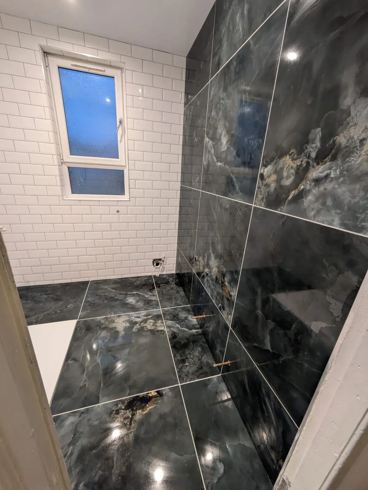 Descriptive text for the image