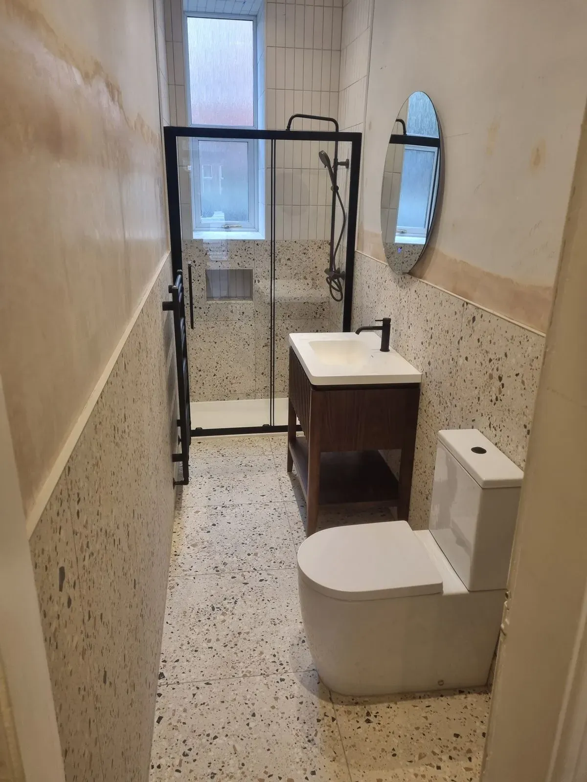 Descriptive text for the image