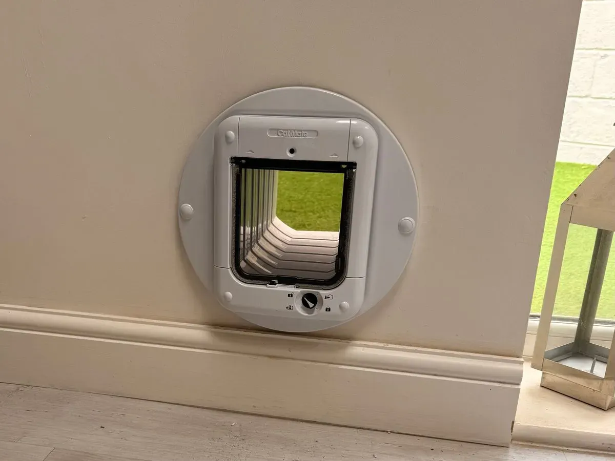Cat Flap Installer image
