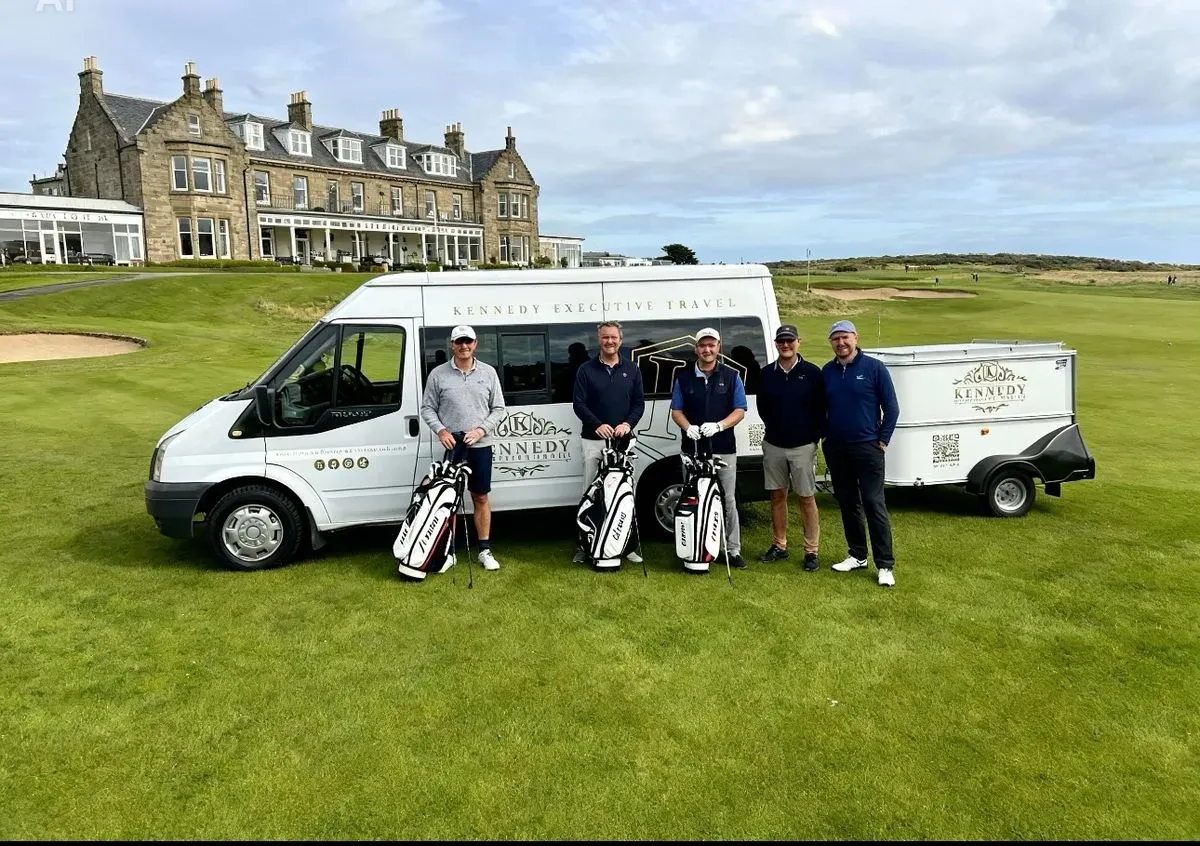 Golfing image background image