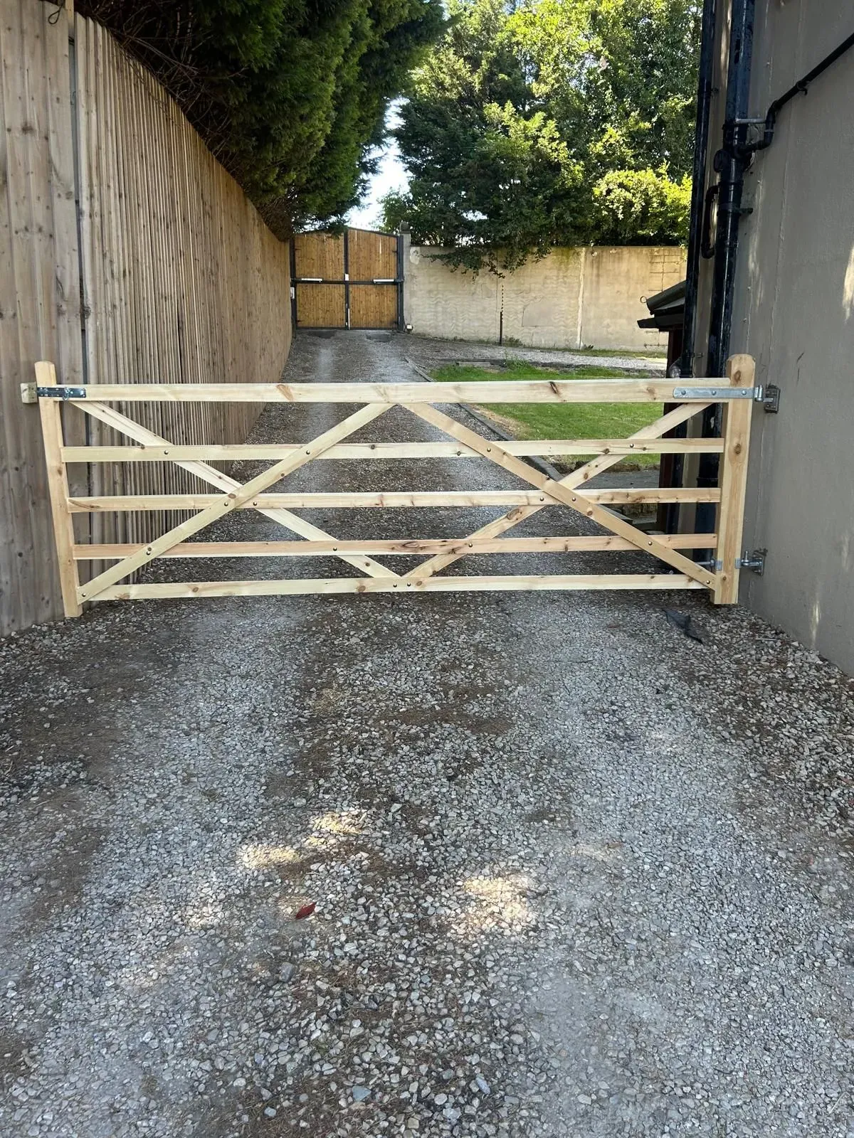 farm gates made to size and fitted ledston
