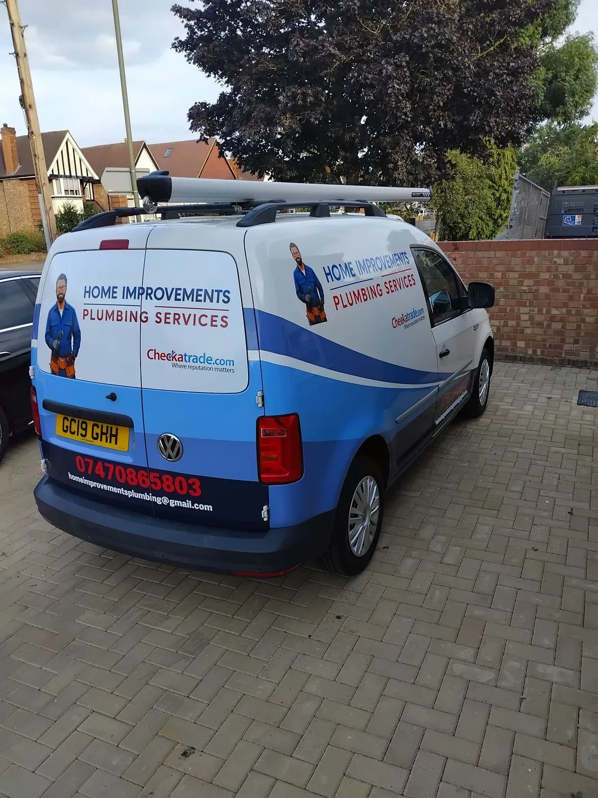 HOME IMPROVEMENTS  logo