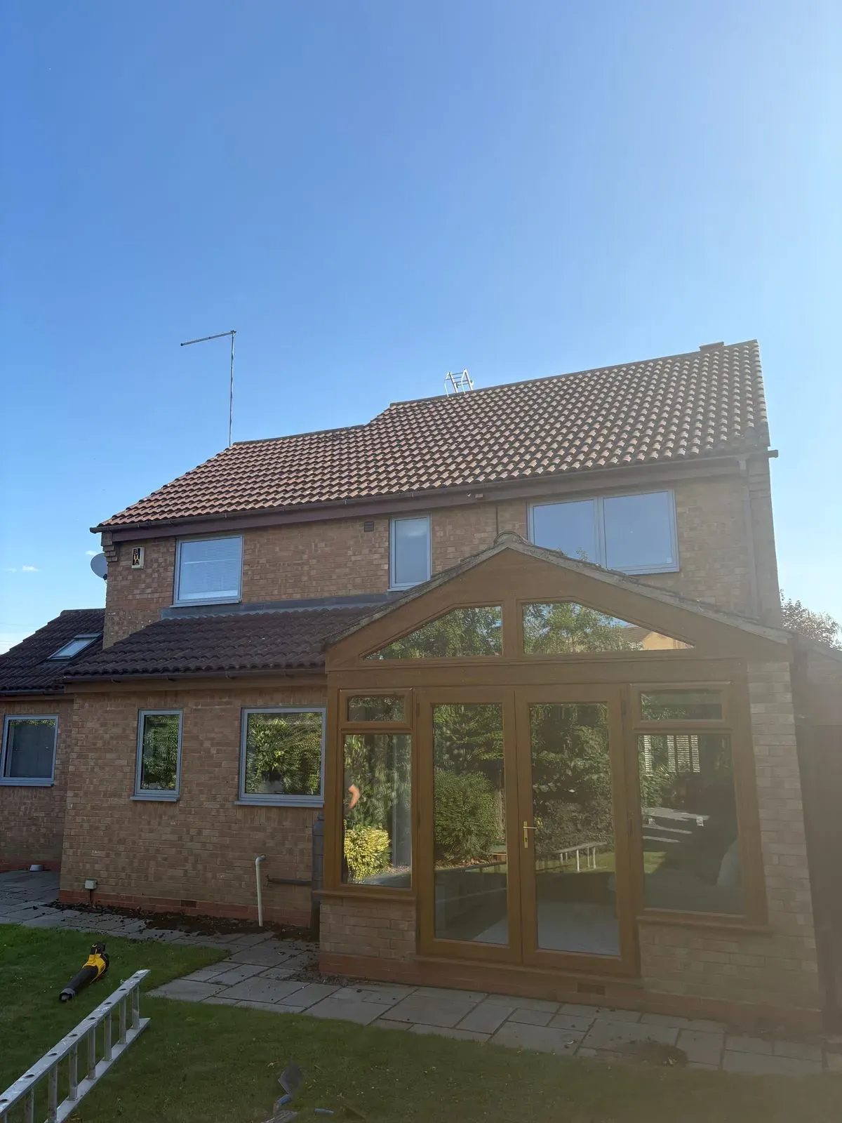 Roof maintenance programmes image background image