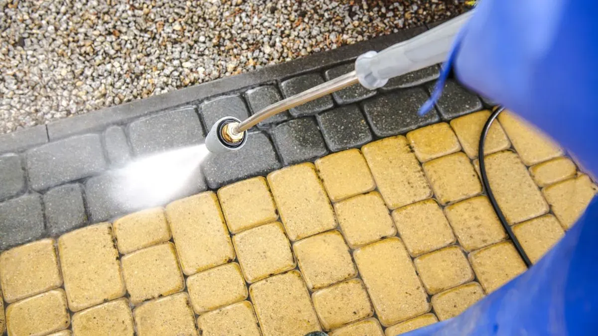 Patio pressure washing in Biggleswade 
