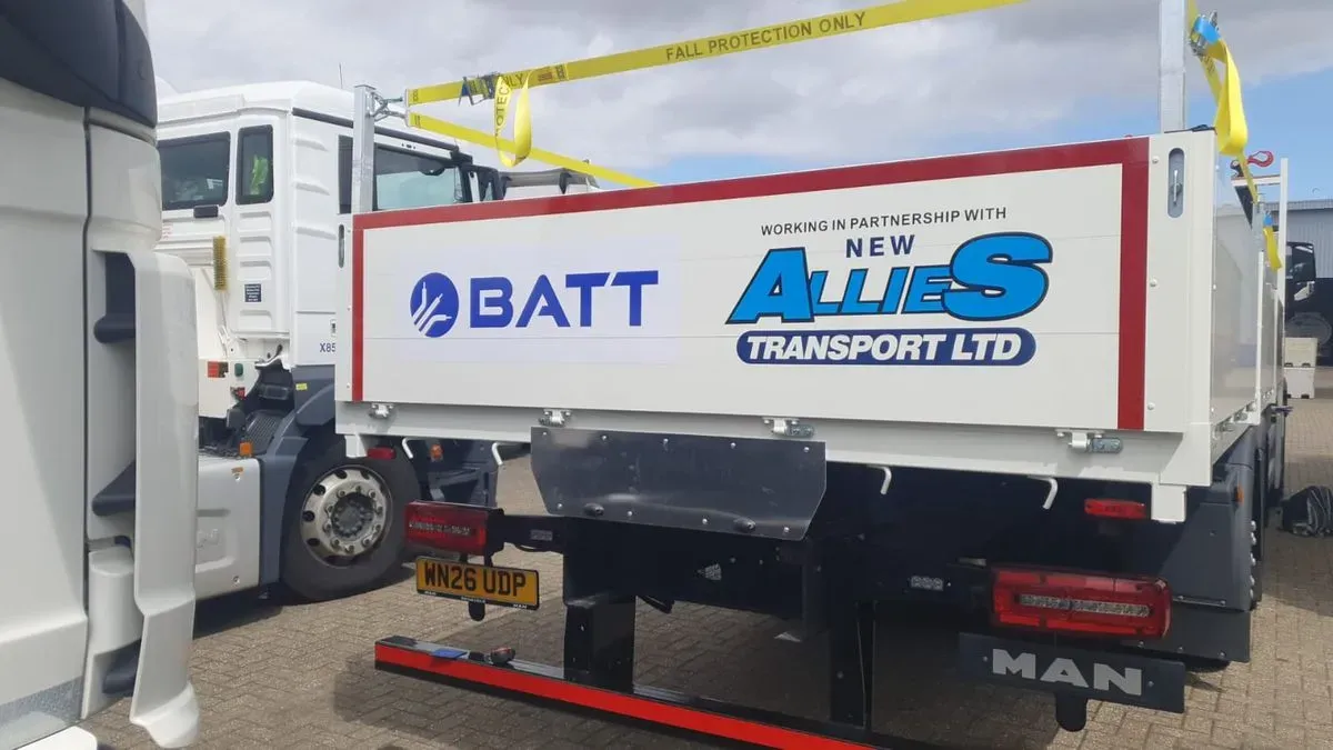 Moffett/Forklift Self Loading/Unloading