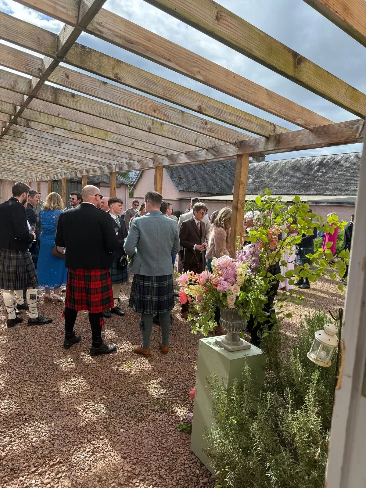 Descriptive text for the image