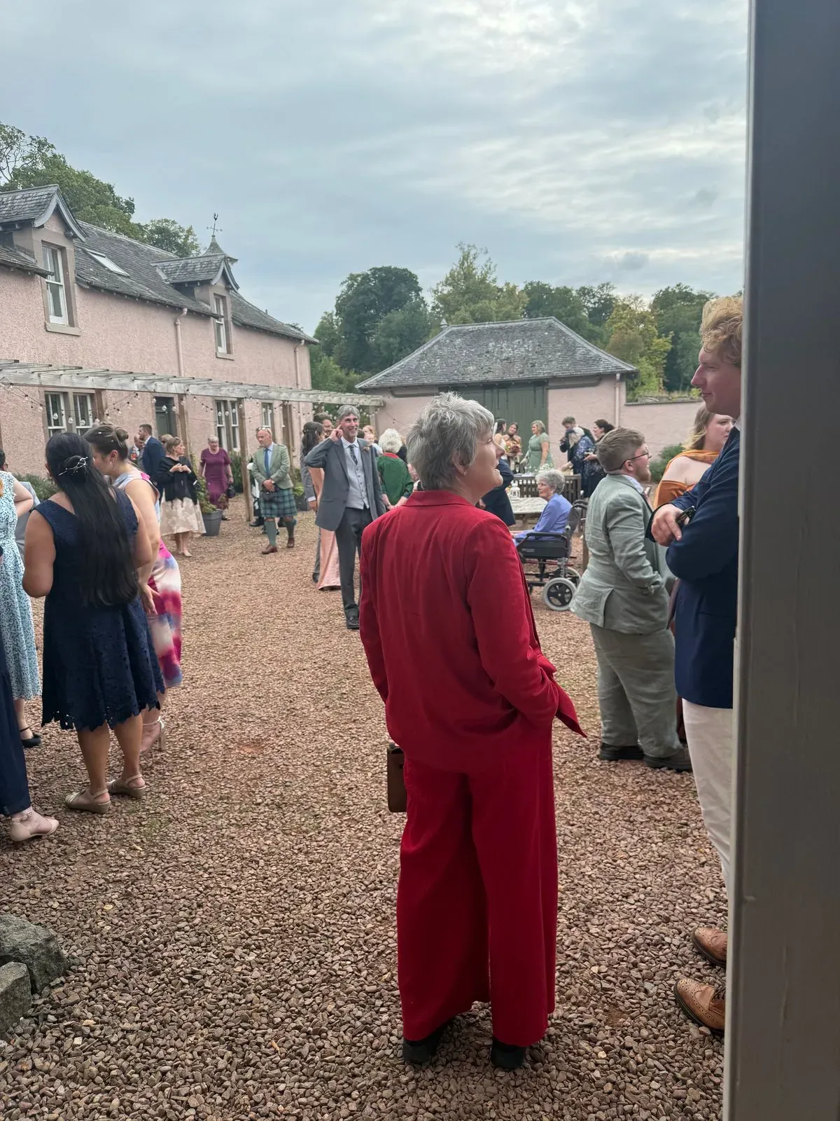 Descriptive text for the image