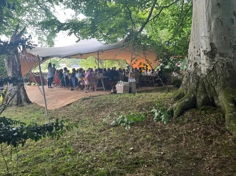 Descriptive text for the image