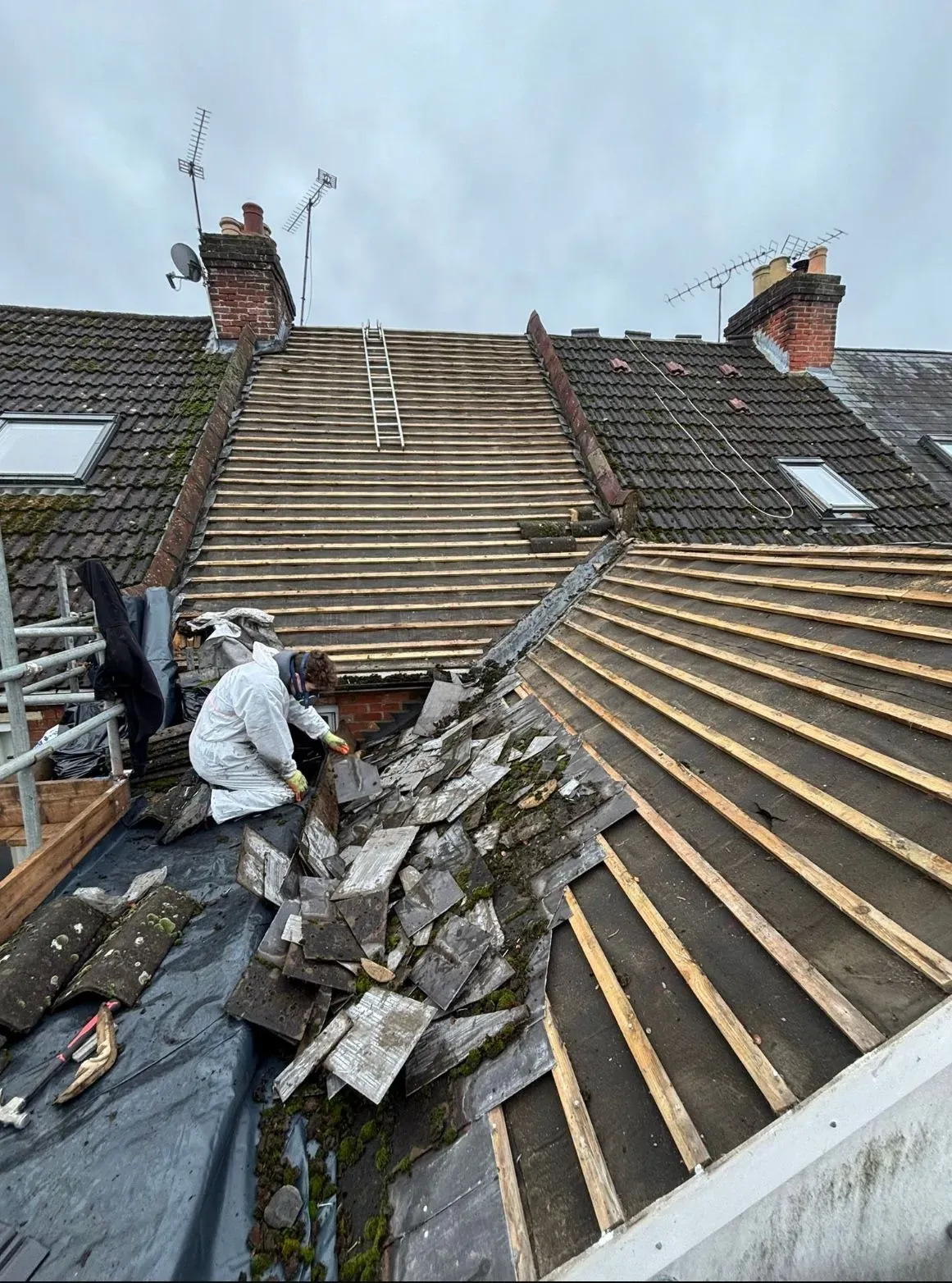 Asbestos removal image background image