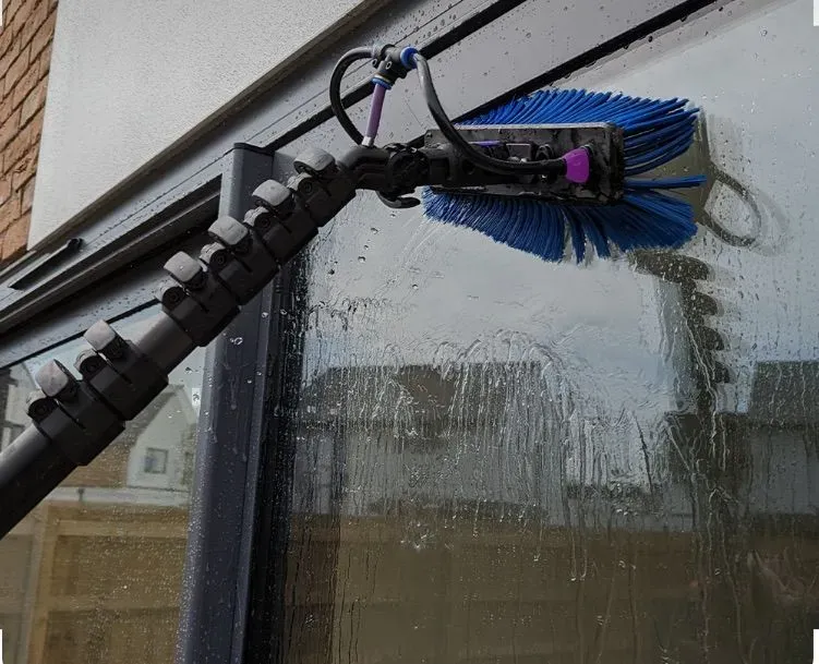 Window Cleaning image background image