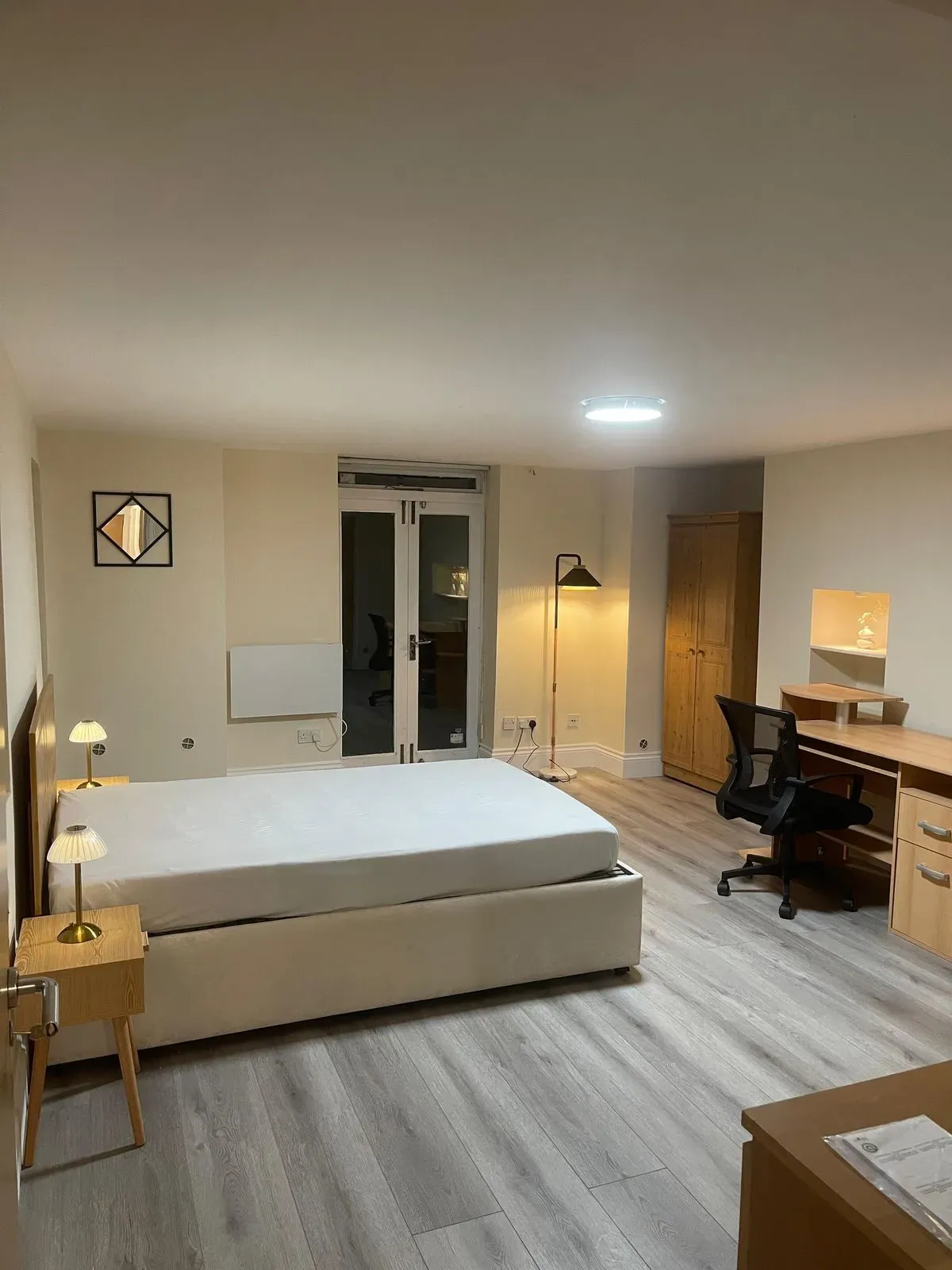 Descriptive text for the image