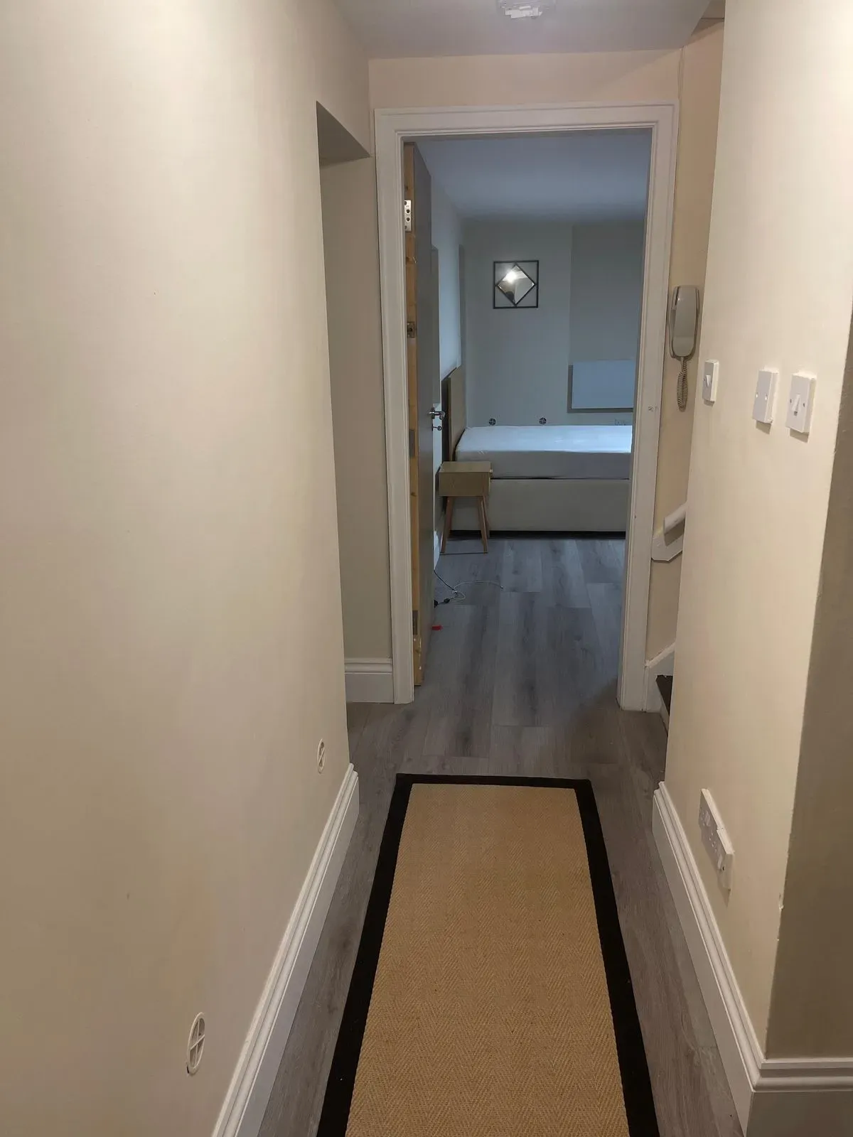 Descriptive text for the image