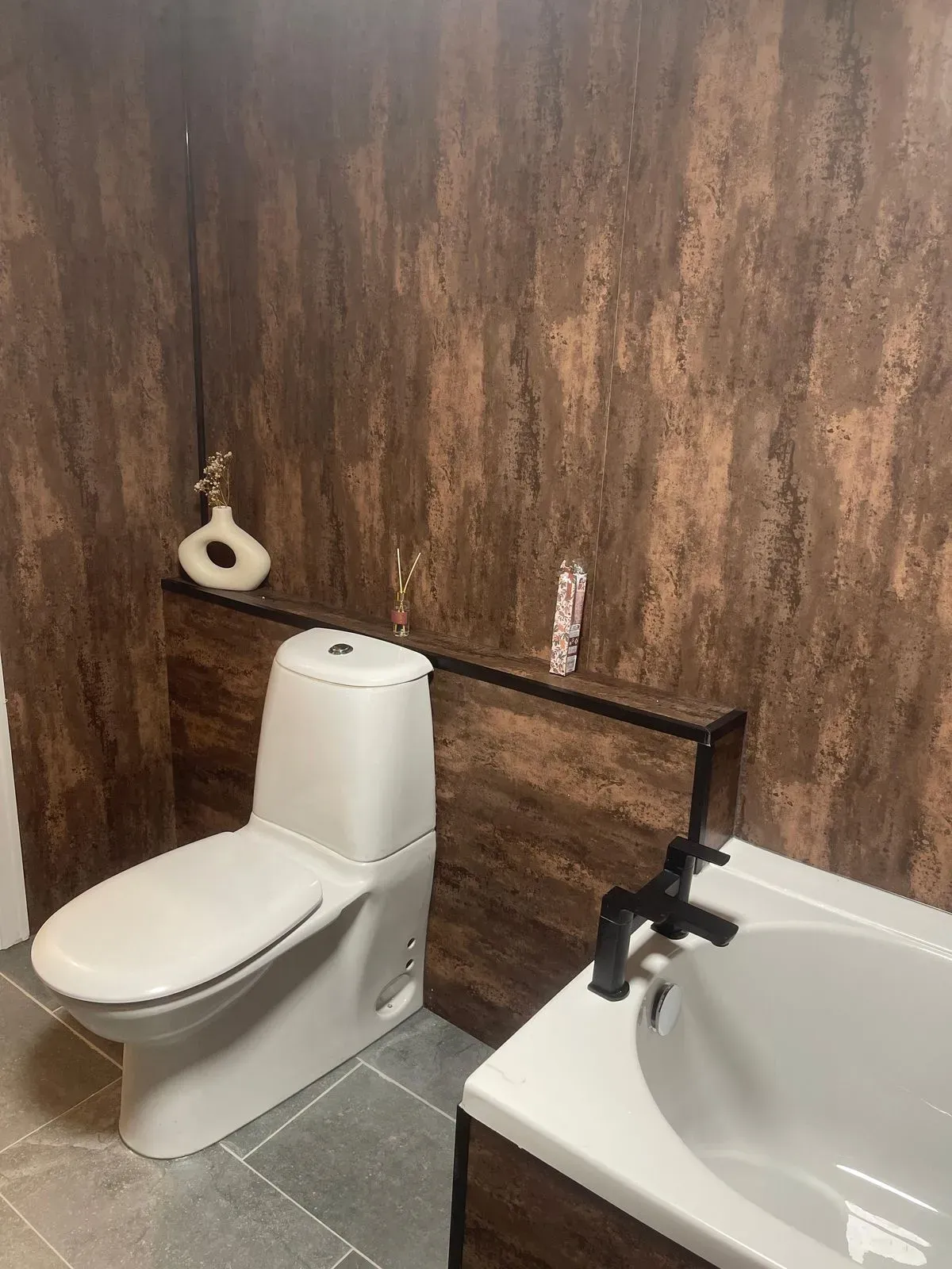 Descriptive text for the image