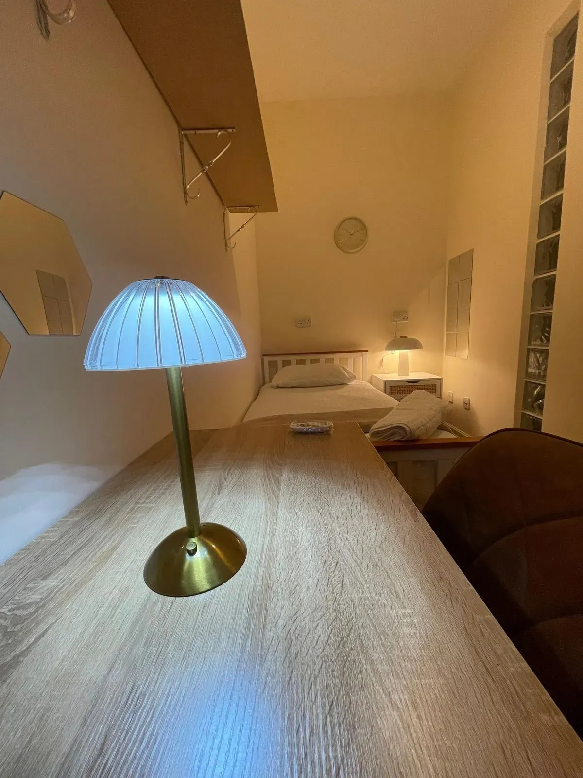 Descriptive text for the image