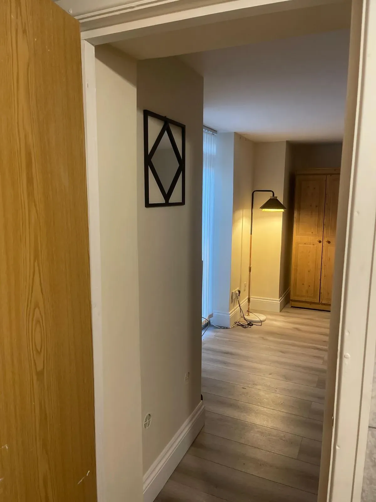 Descriptive text for the image