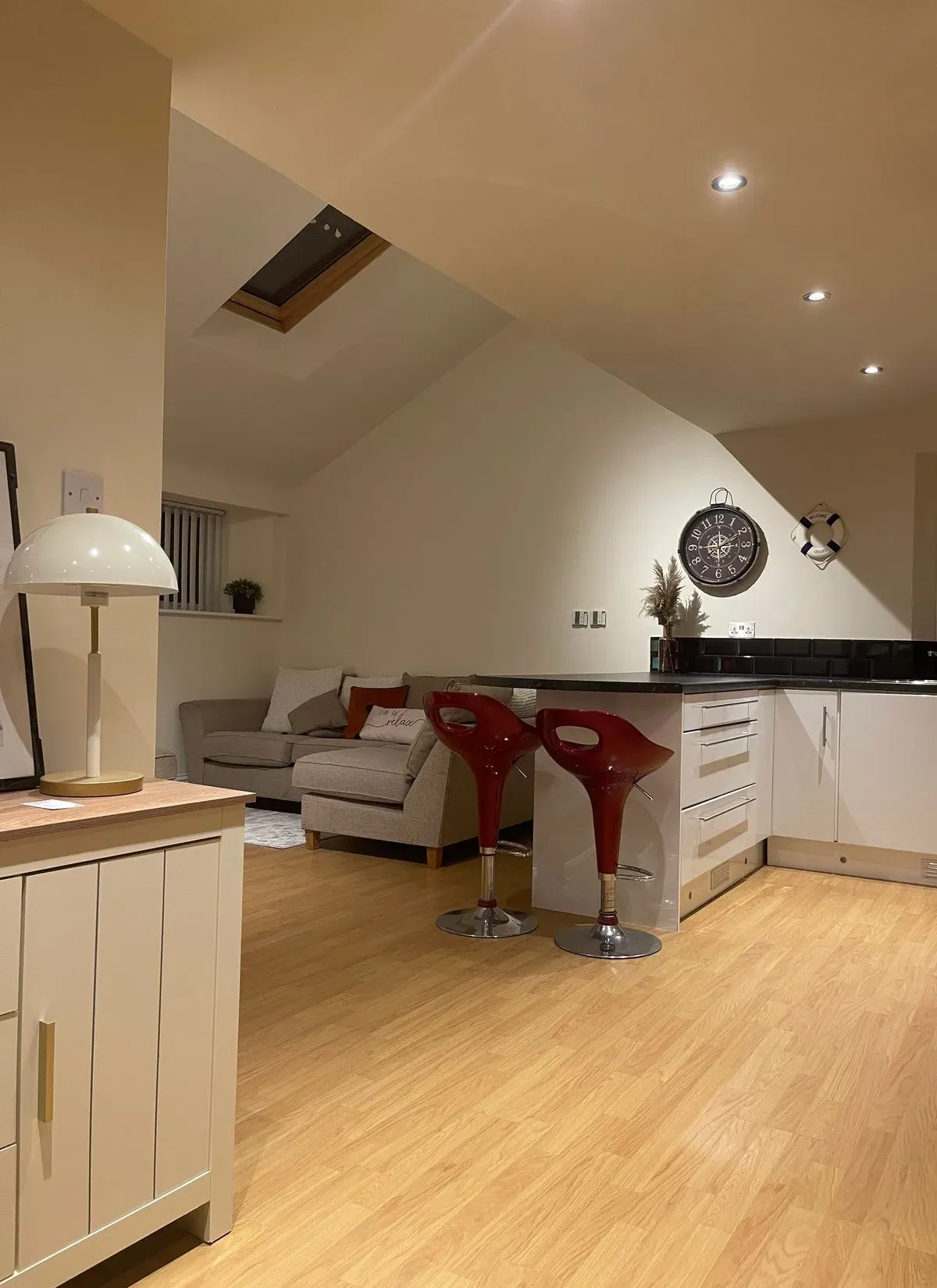 Descriptive text for the image