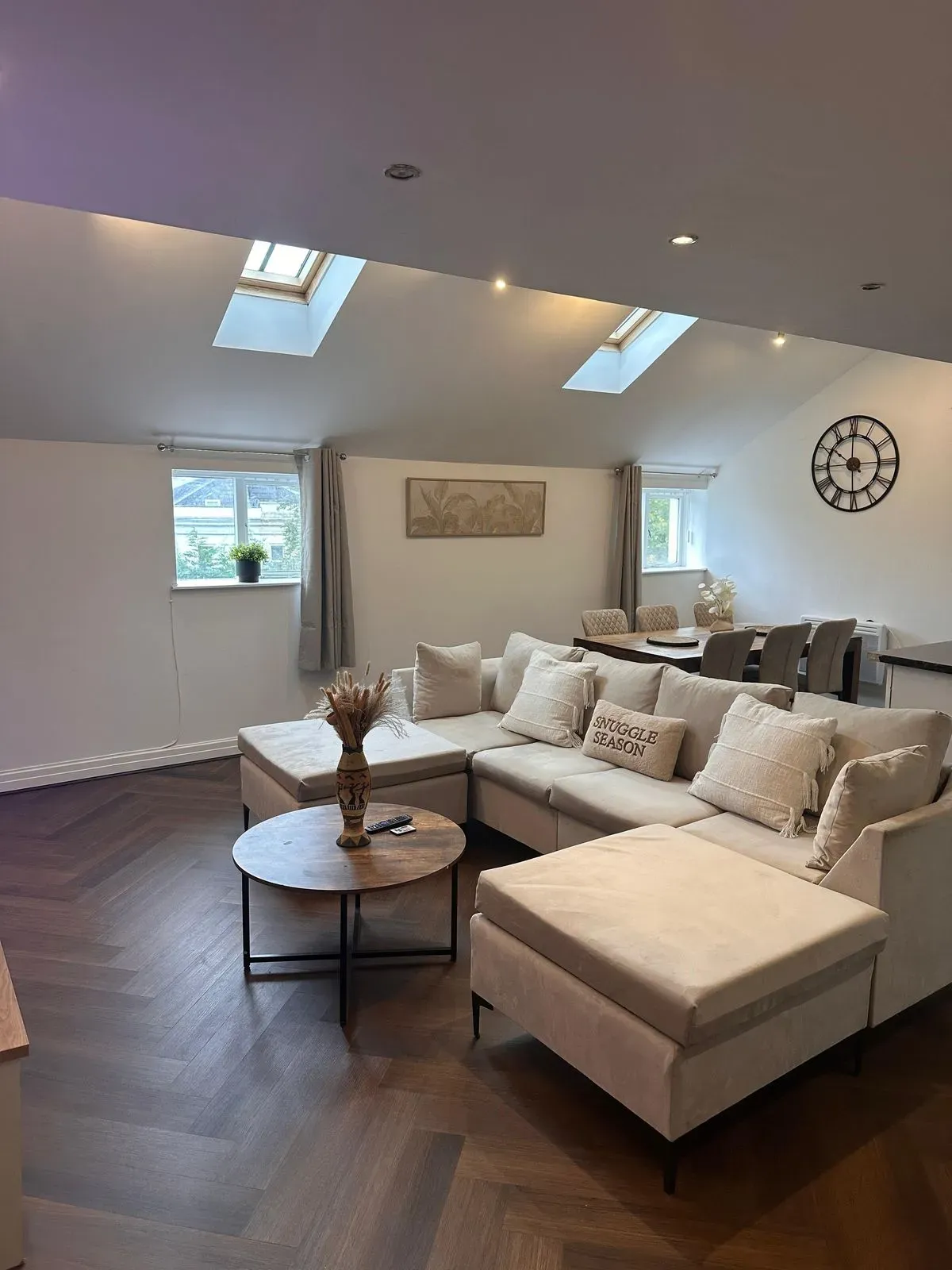 Descriptive text for the image