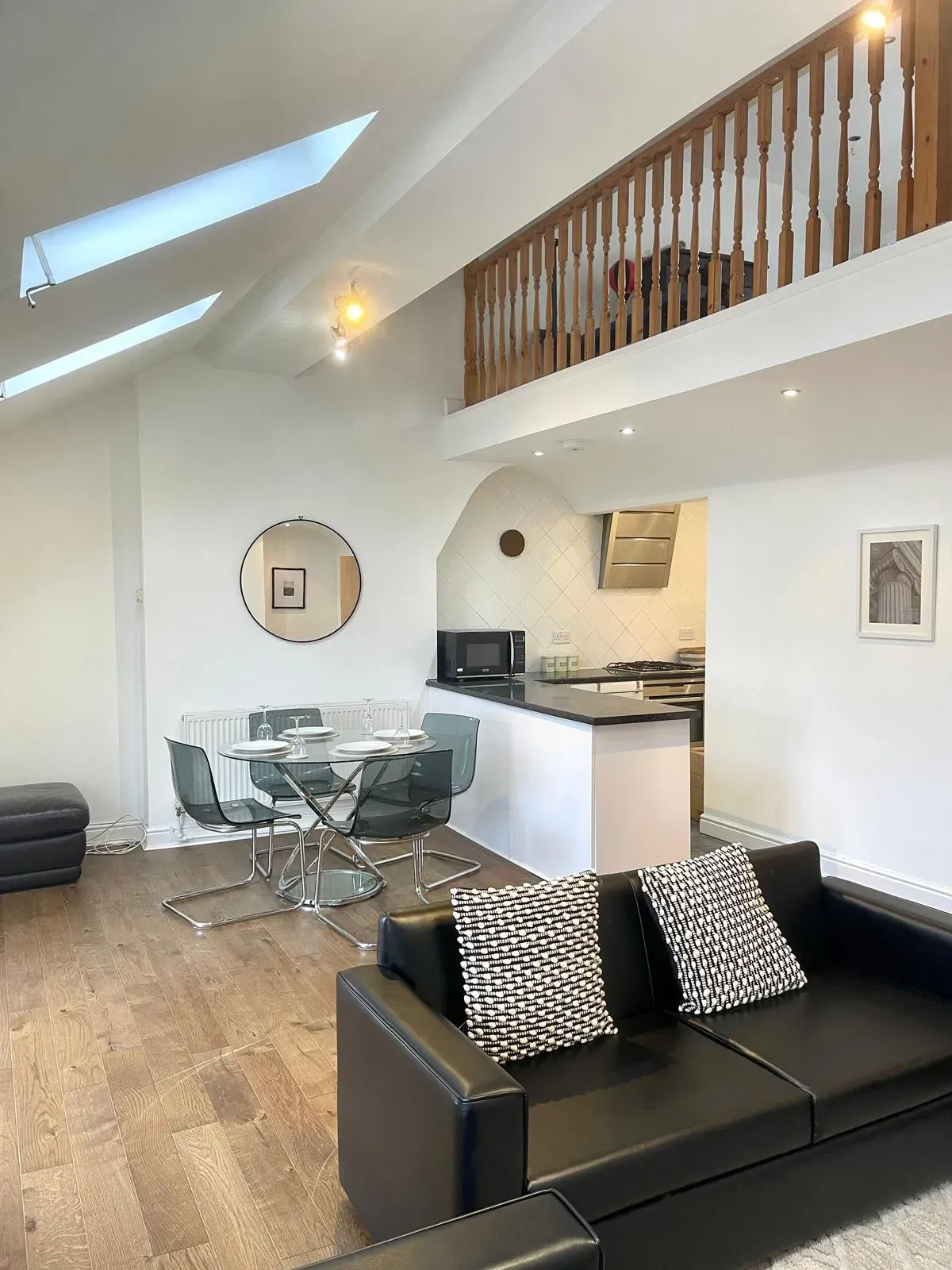 Descriptive text for the image