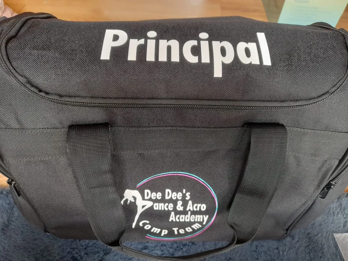 8229065265051-b1dts2sesaqebpo98i8tj-25418e11-cc93-4199-a540-862f6c059926 collection background image