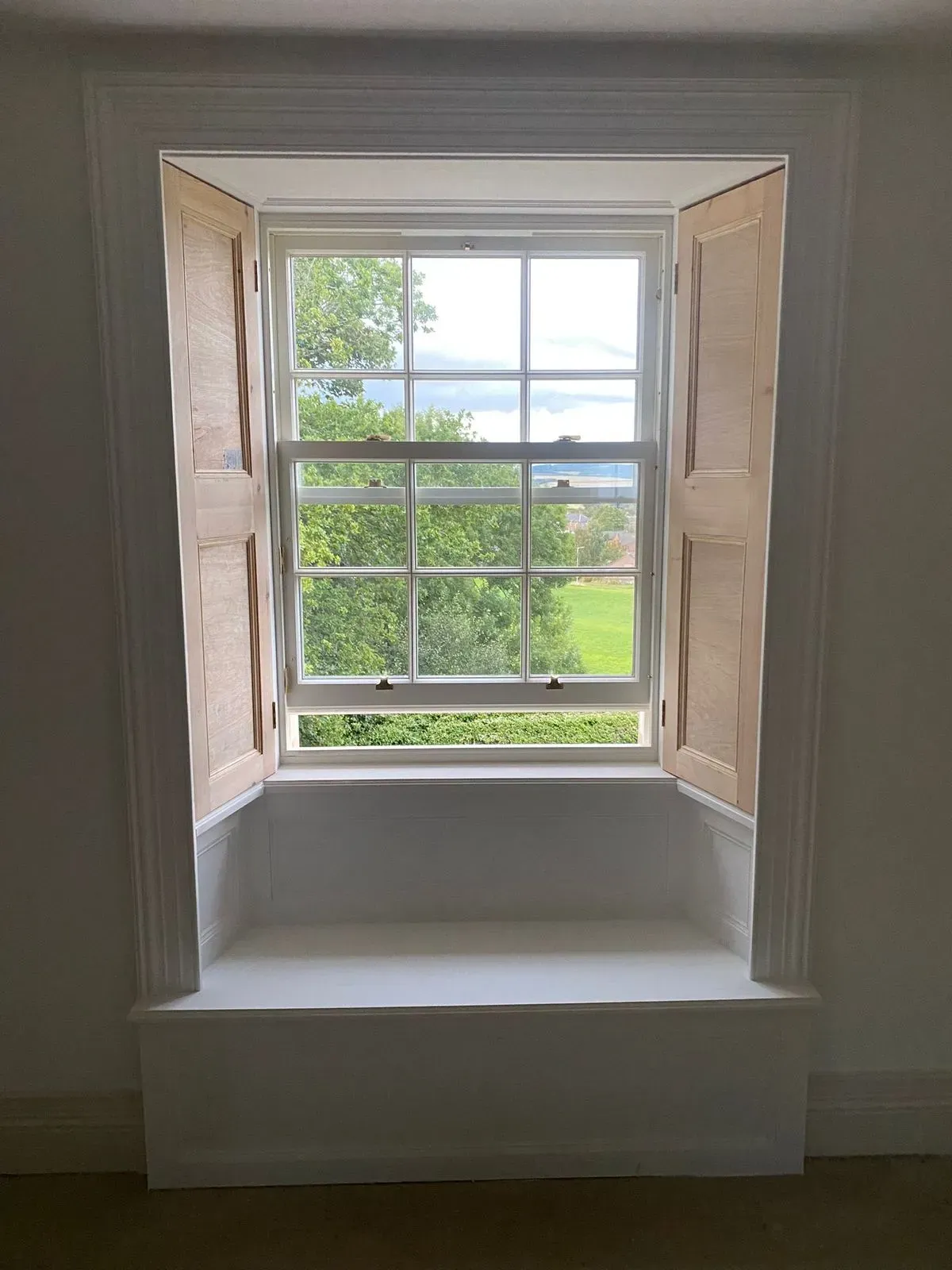 Windows and Doors Installation image background image
