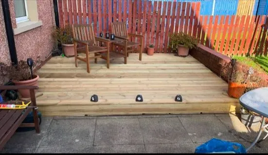 Timber Driveway Gate maintenance image
