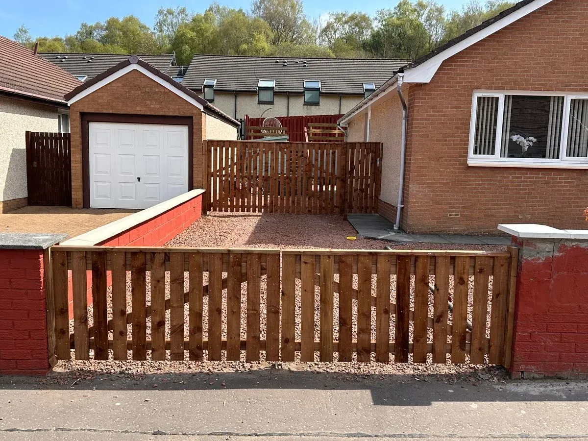 Timber Gate maintenance image background image