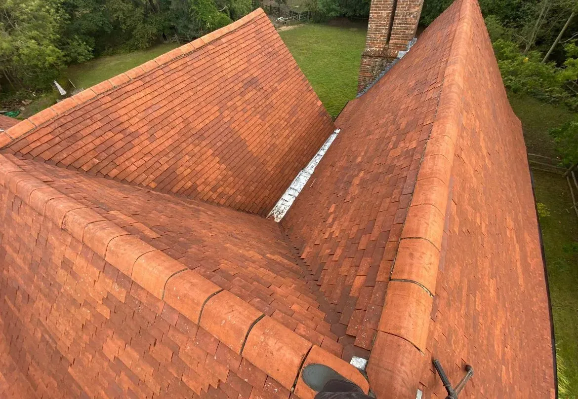 Roof inspection image background image