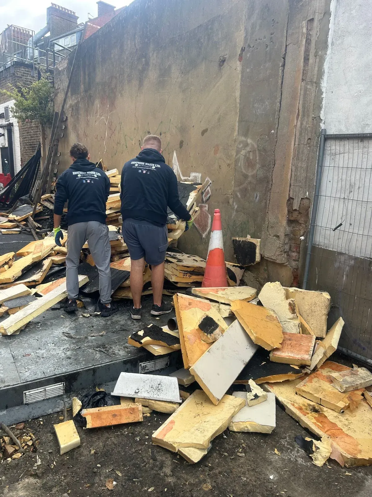 Descriptive text for the image