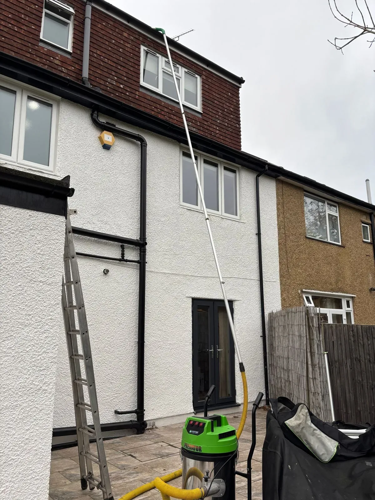 Descriptive text for the image