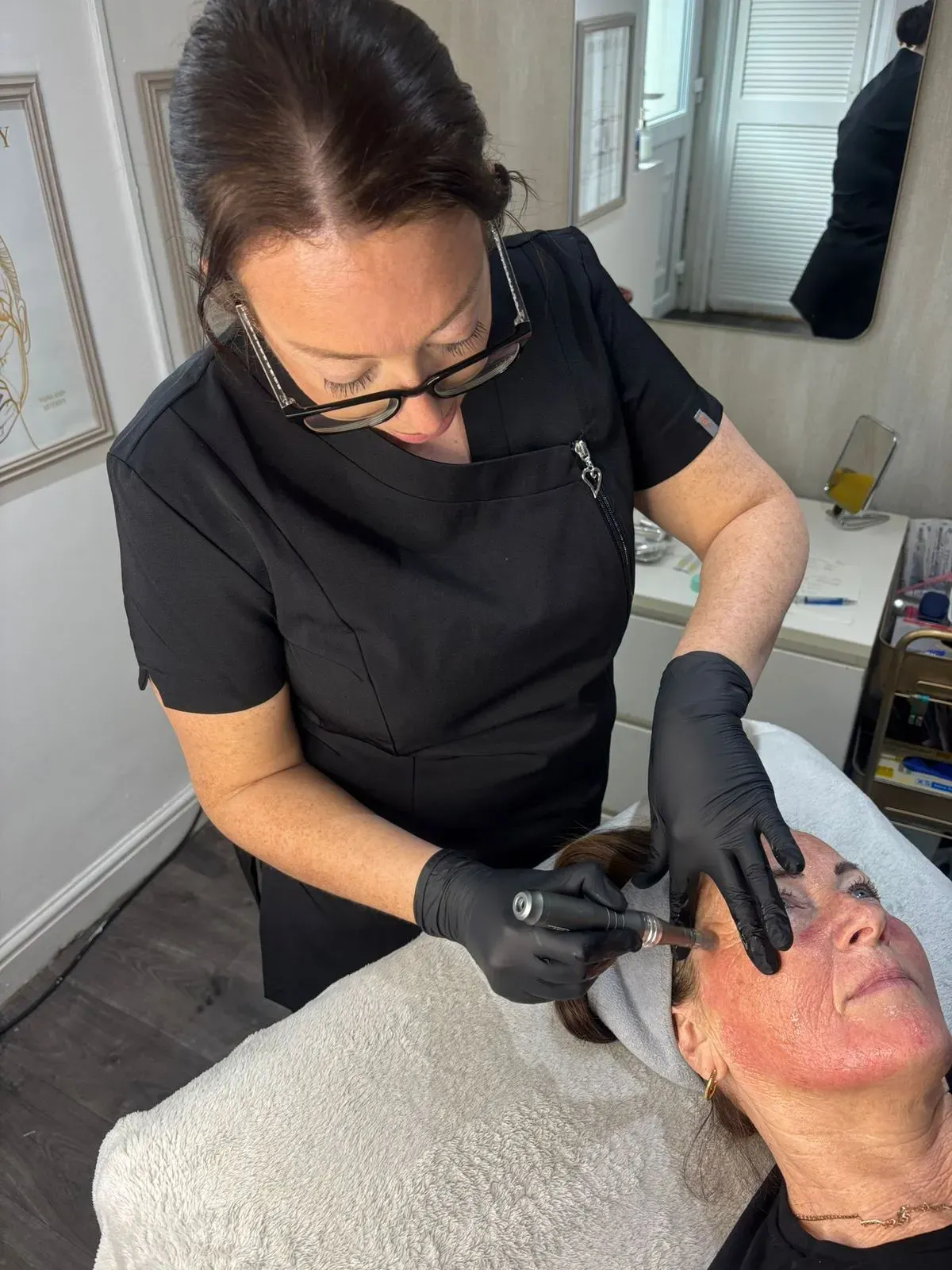Microneedling image background image