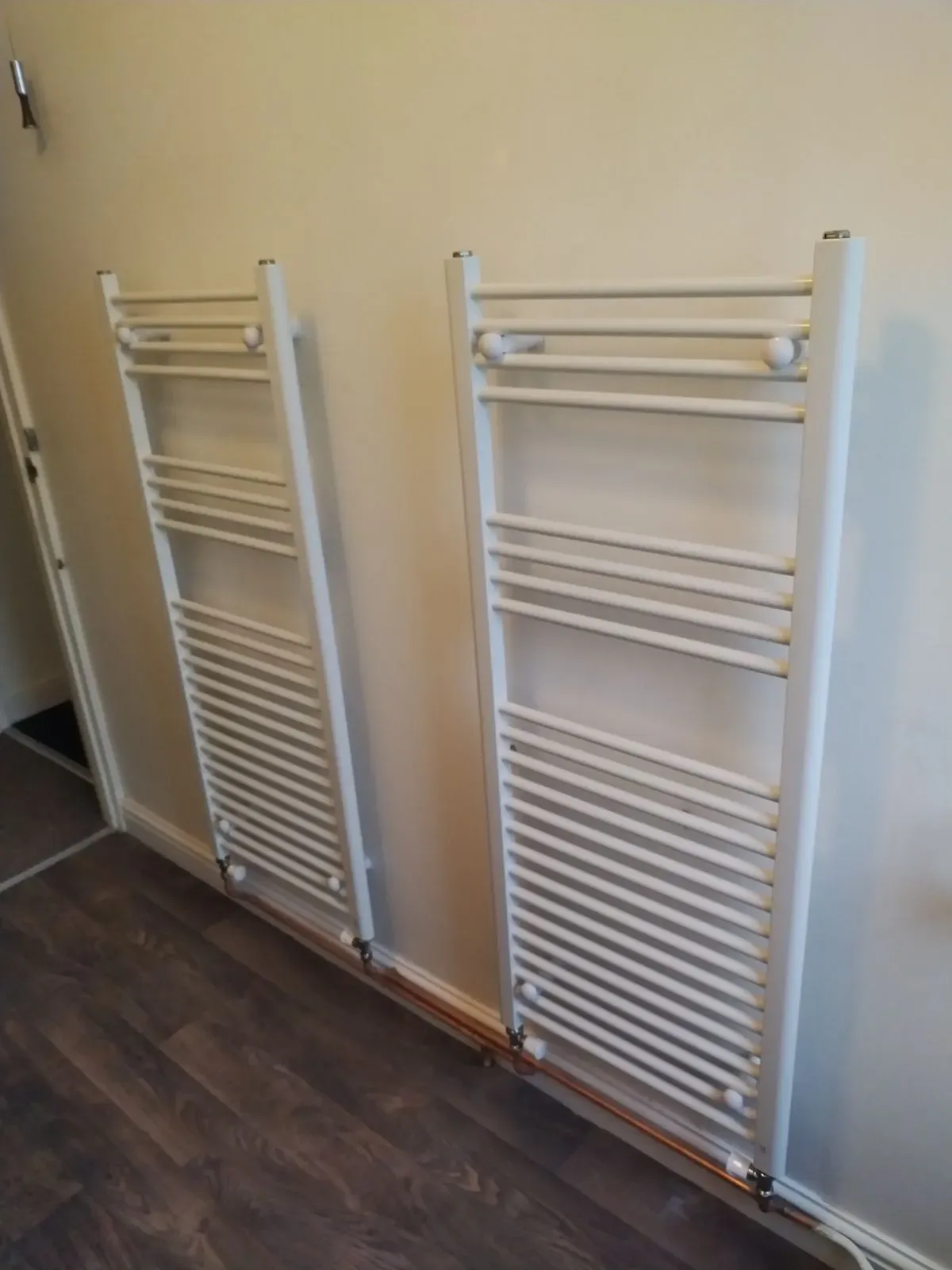 Radiator installation and maintenance image background image