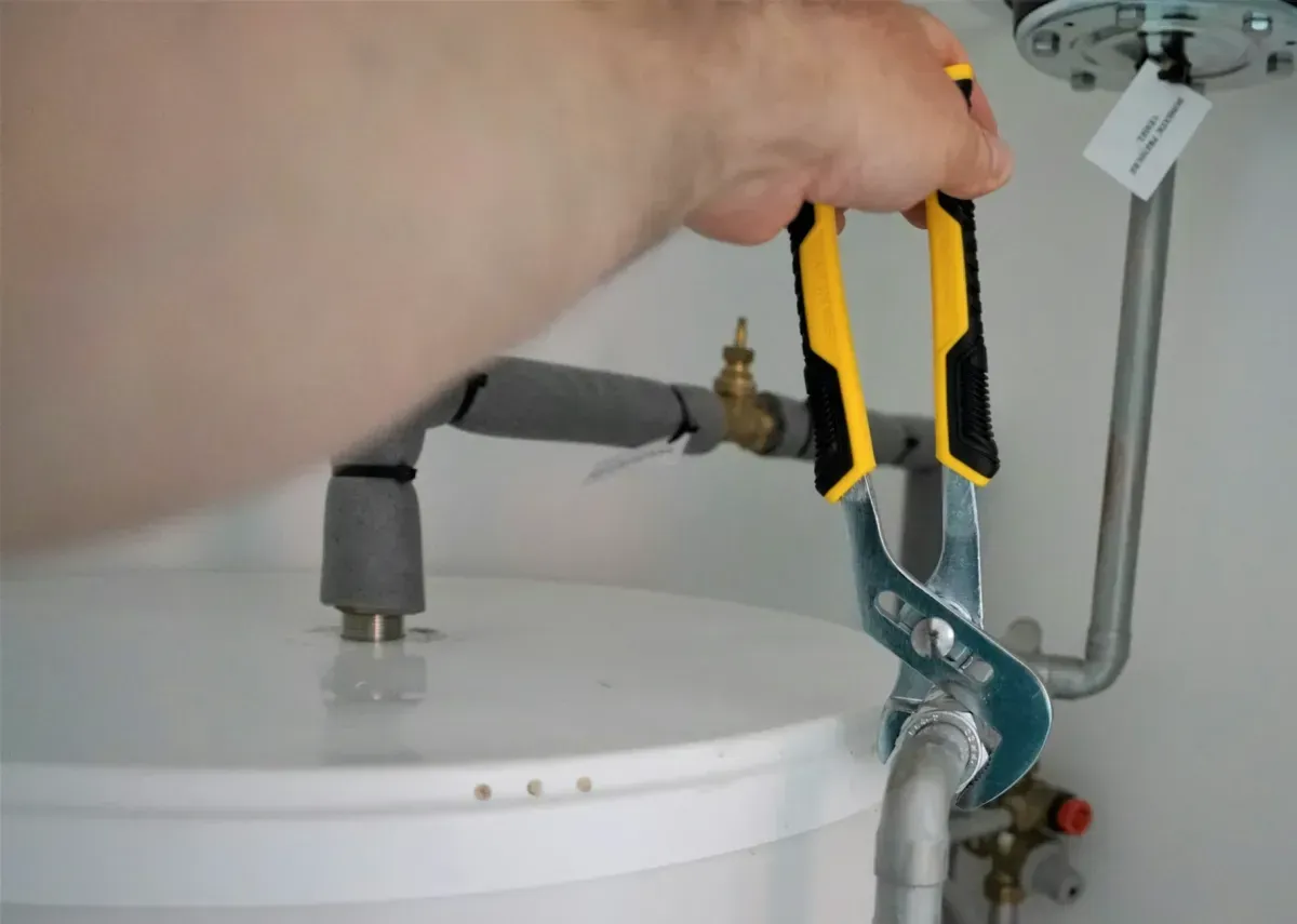 Plumbing and heating gas services image