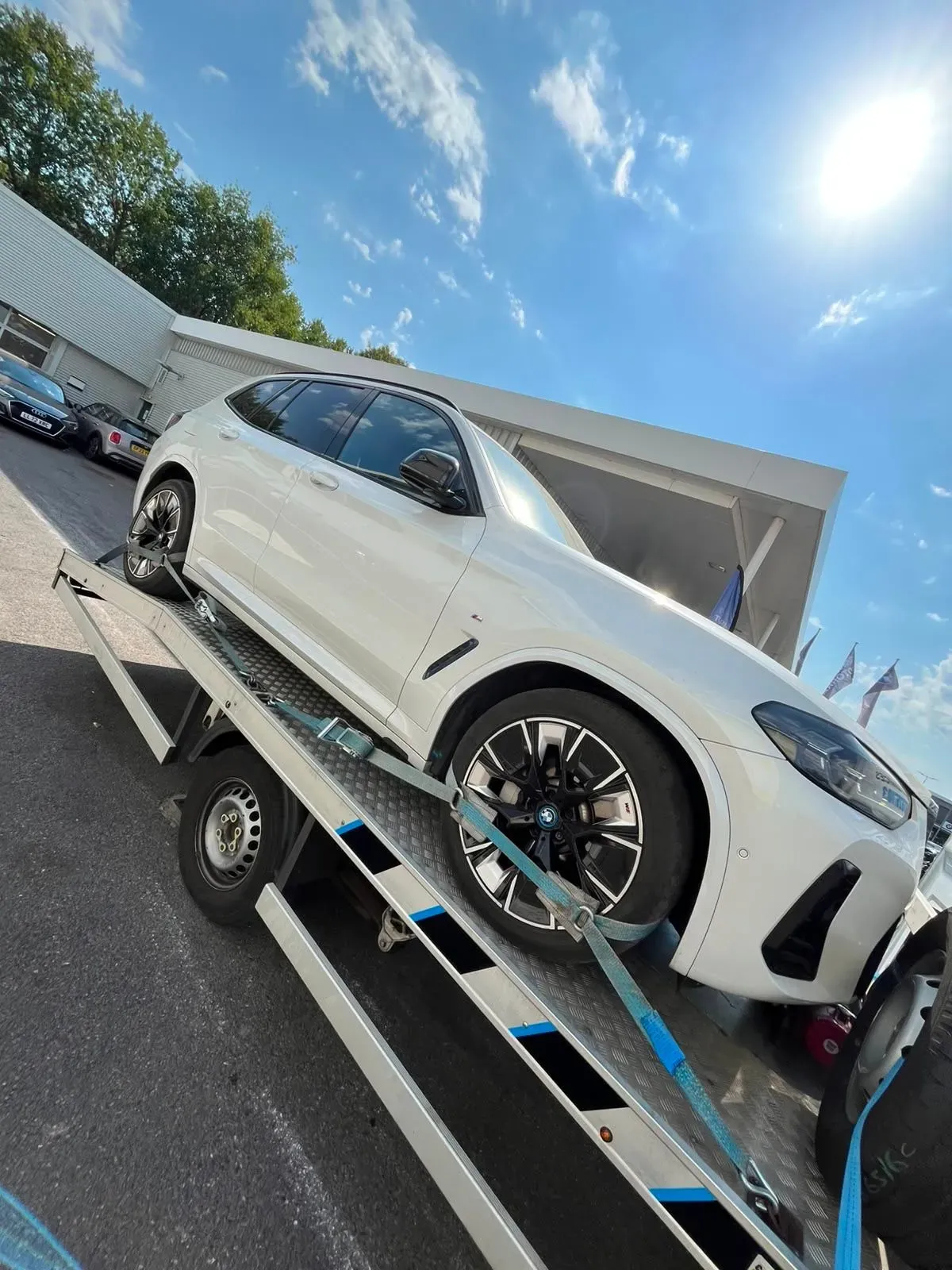 Flat Tyre Assistance
