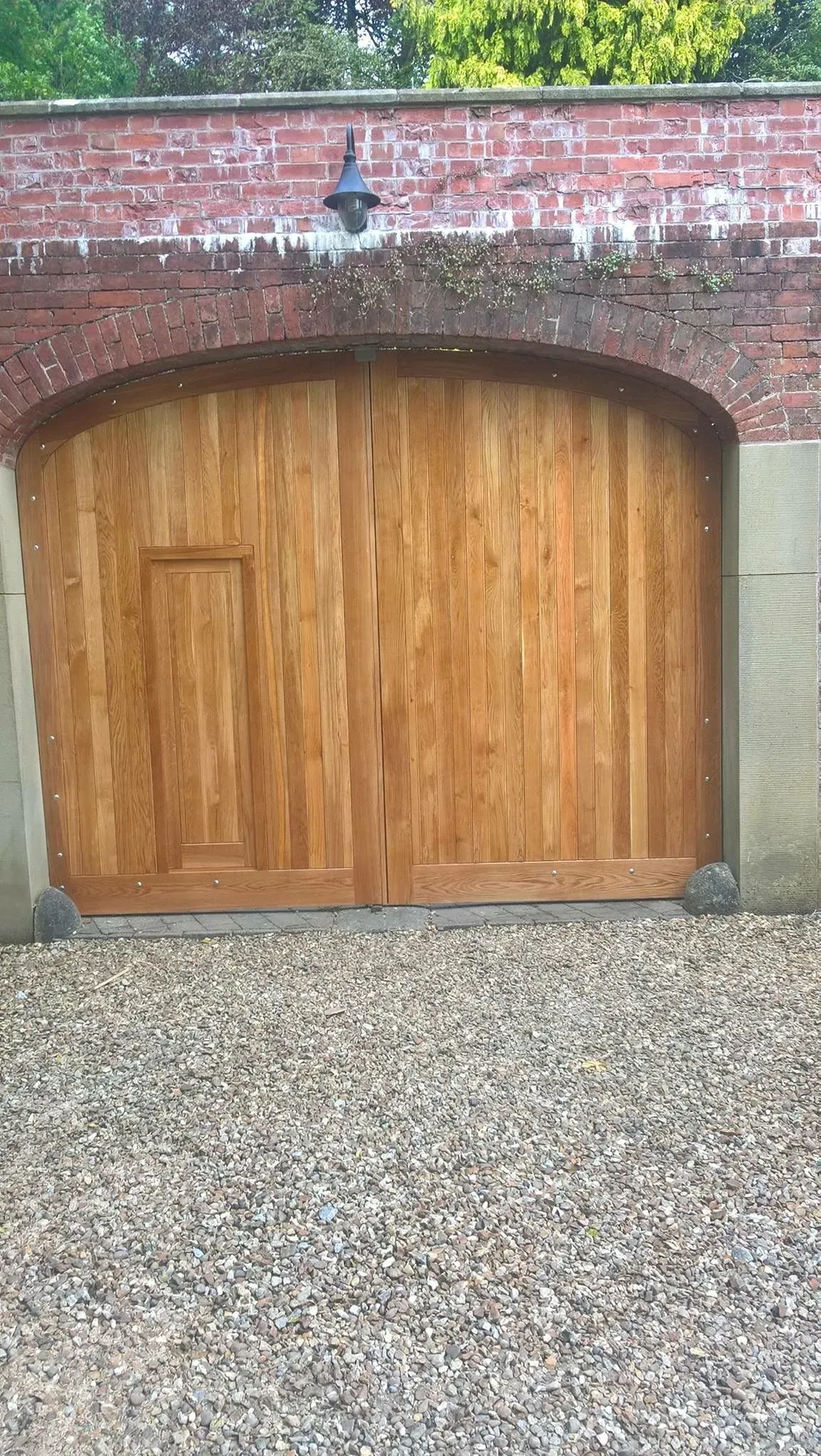 Hardwood Gates image background image